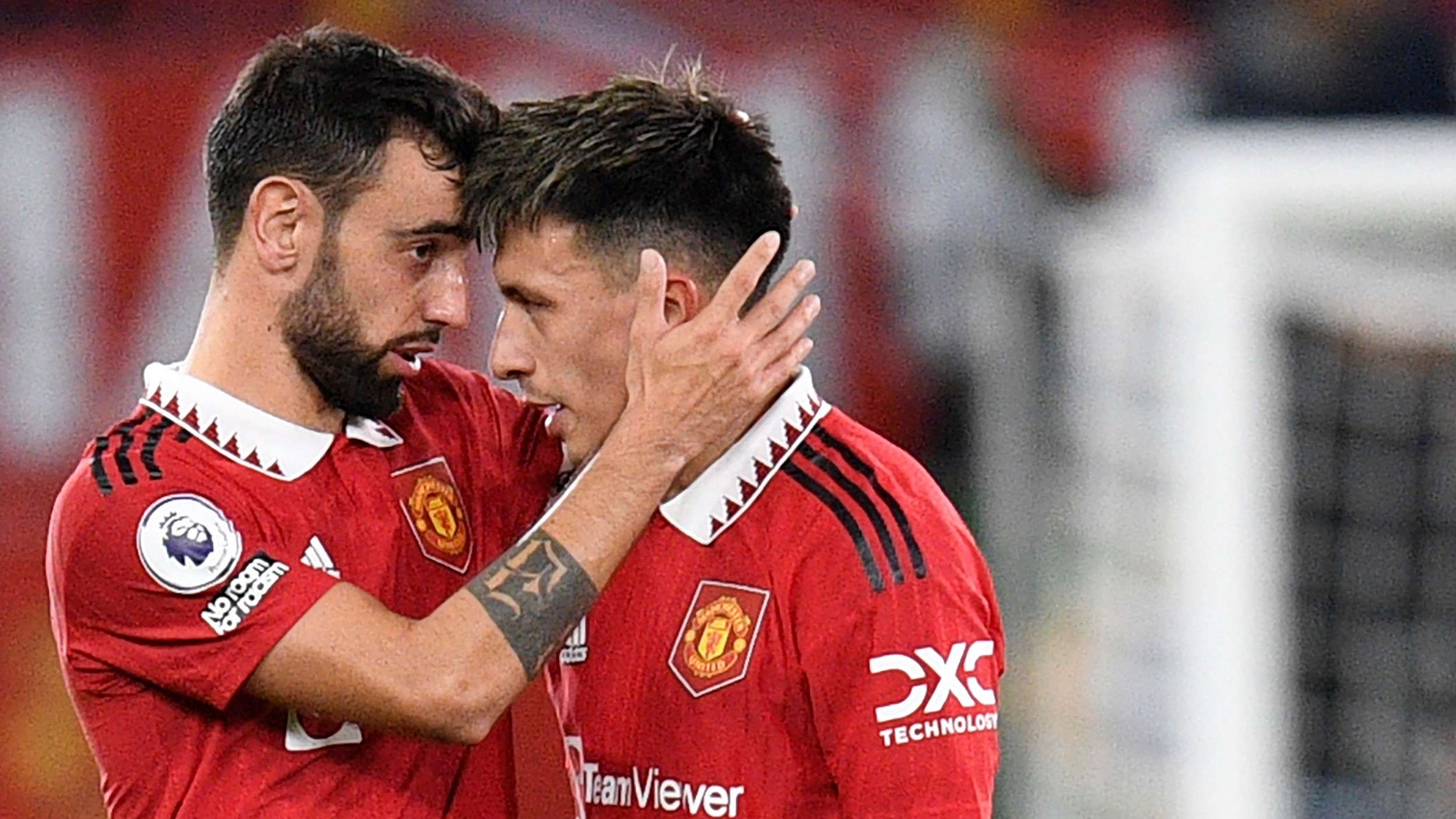Bruno Fernandes Lisandro Martinez Manchester United