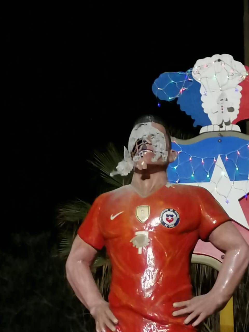 Alexis Sanchez statue in Chile vandalised
