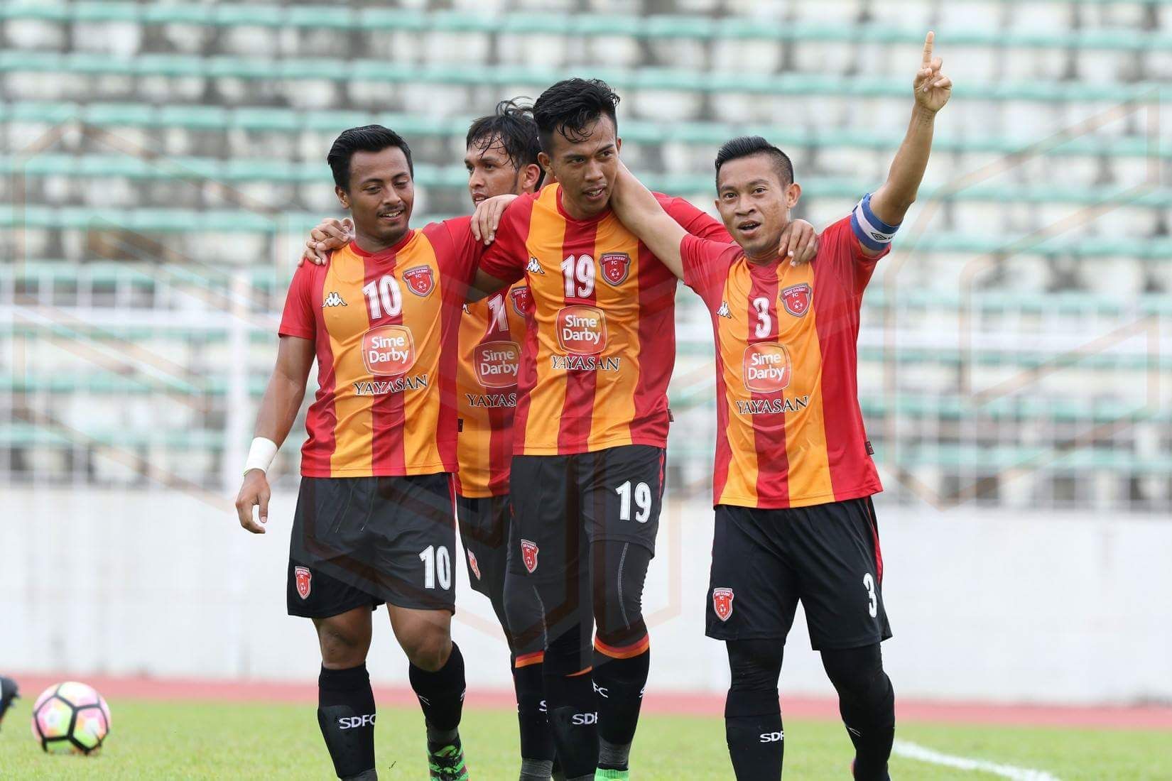 Sime Darby FC players celebrating their goal against Shahzan Muda 6/2/2017