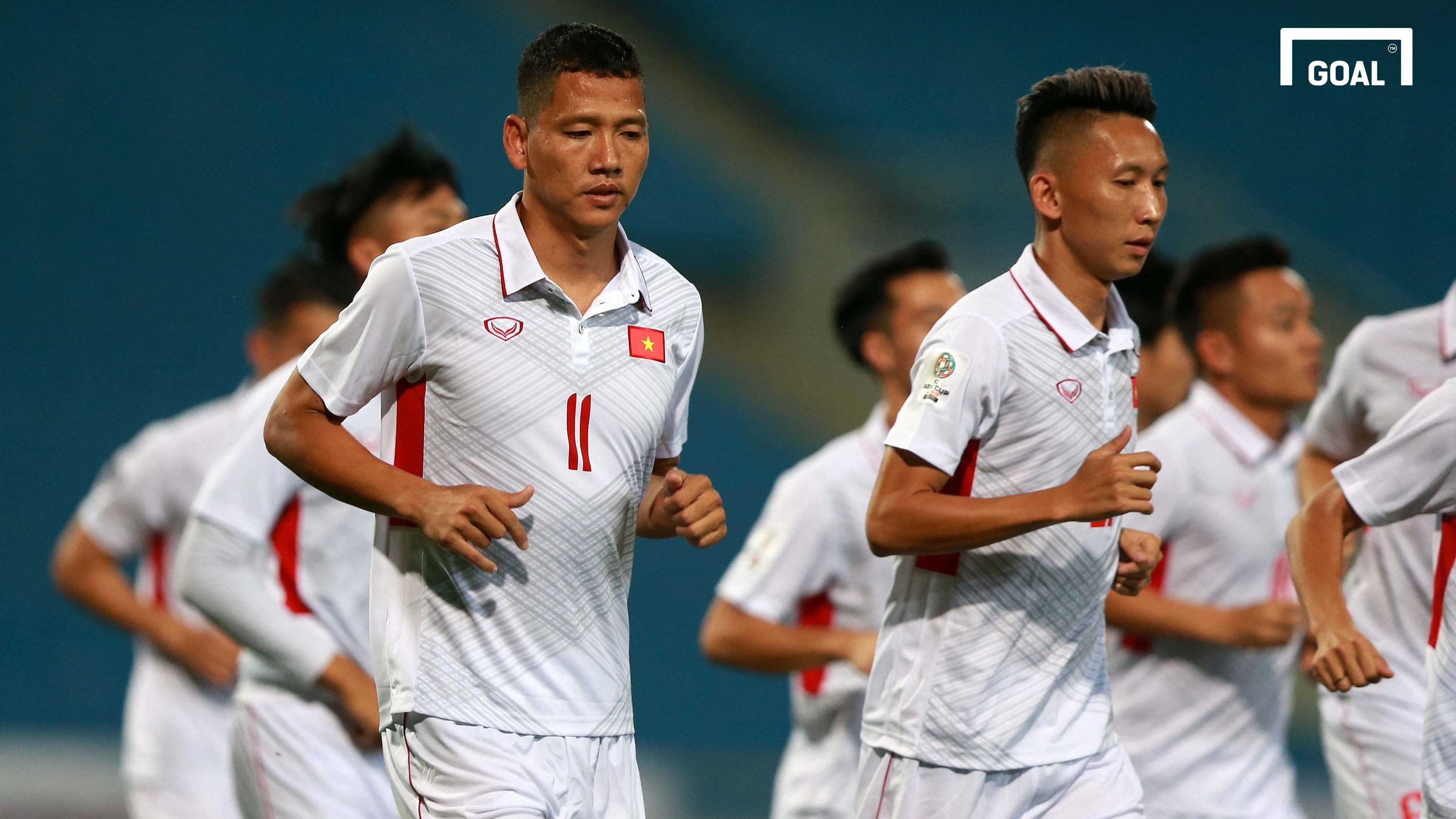 Tuyển Việt Nam tập luyện trên sân Mỹ Đình tối 9/10