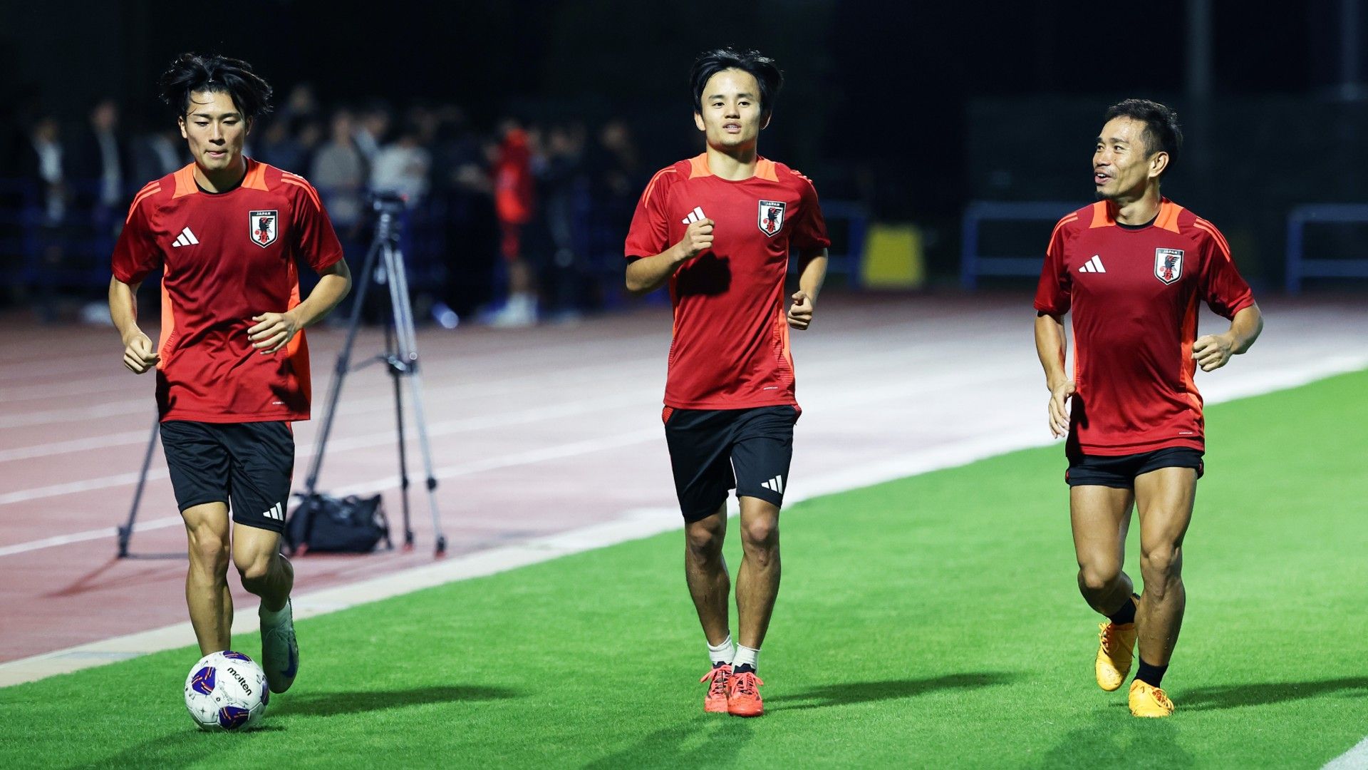 20241012-japan-training-nakamura-kubo-nagatomo