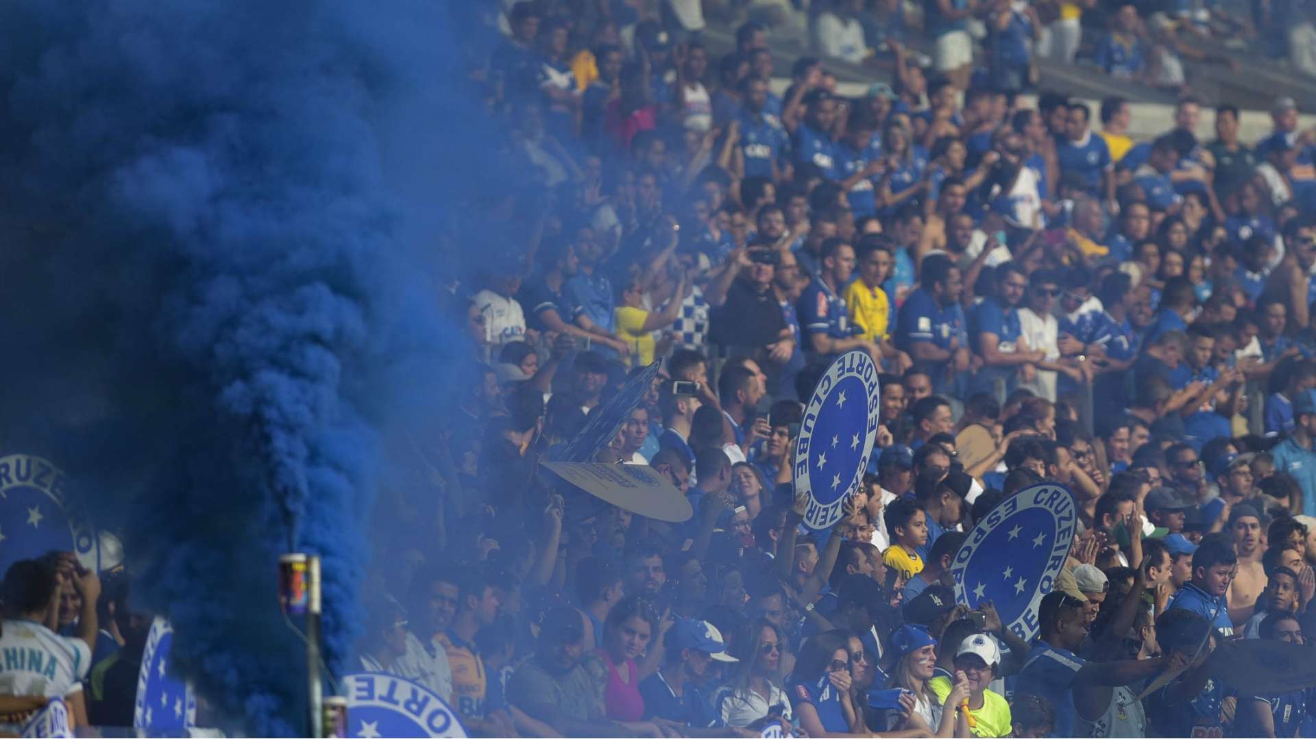Torcida Cruzeiro Atlético-MG Campeonato Mineiro 30042017