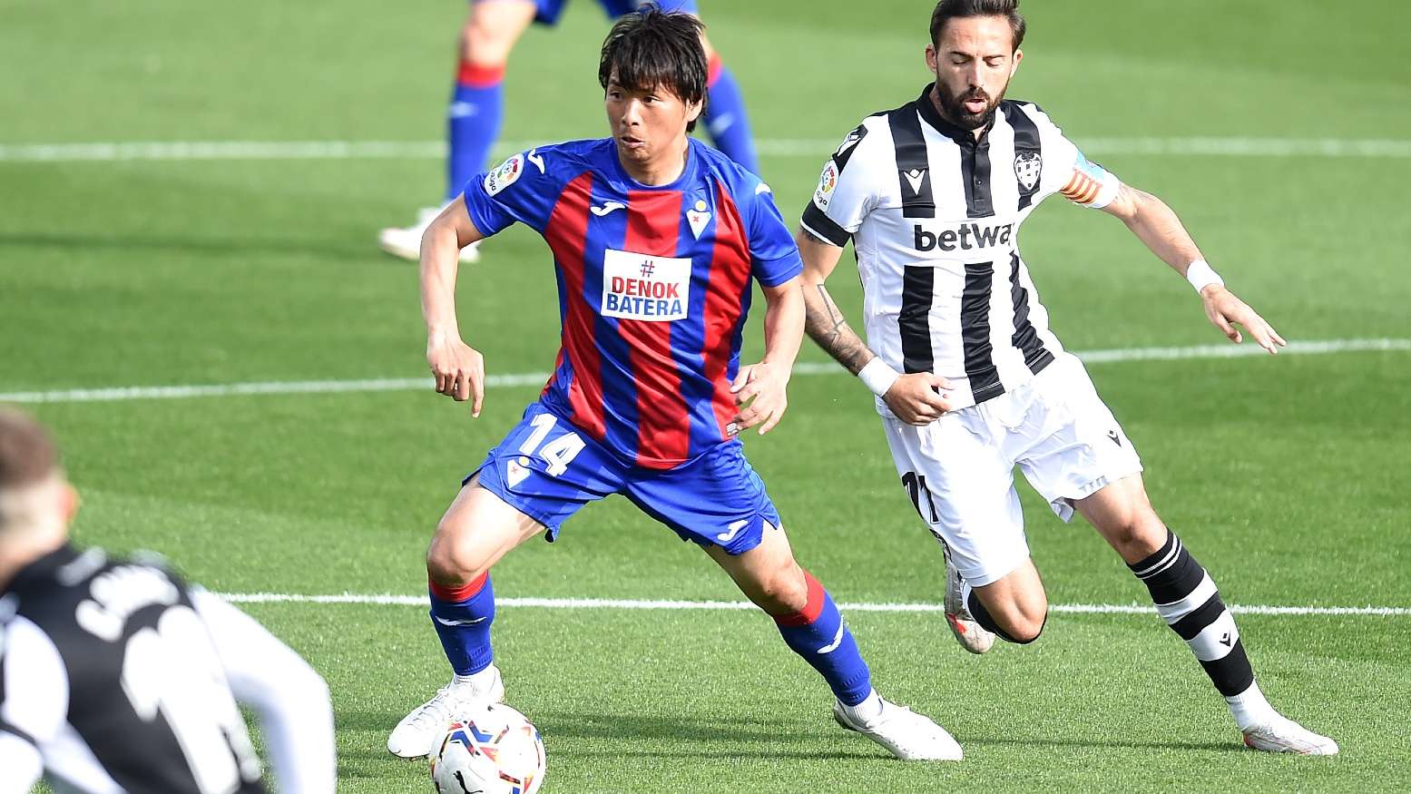 Takashi Inui