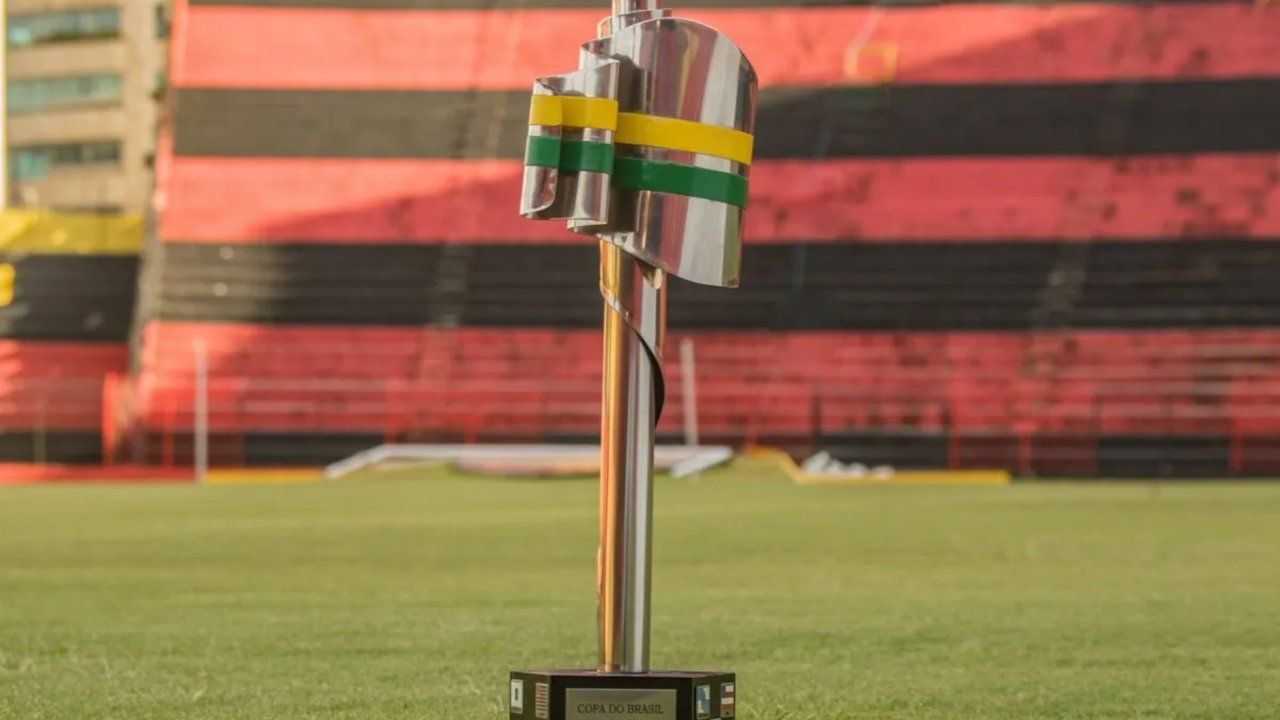 Troféu do Sport Recife, campeão da Copa do Brasil de 2008