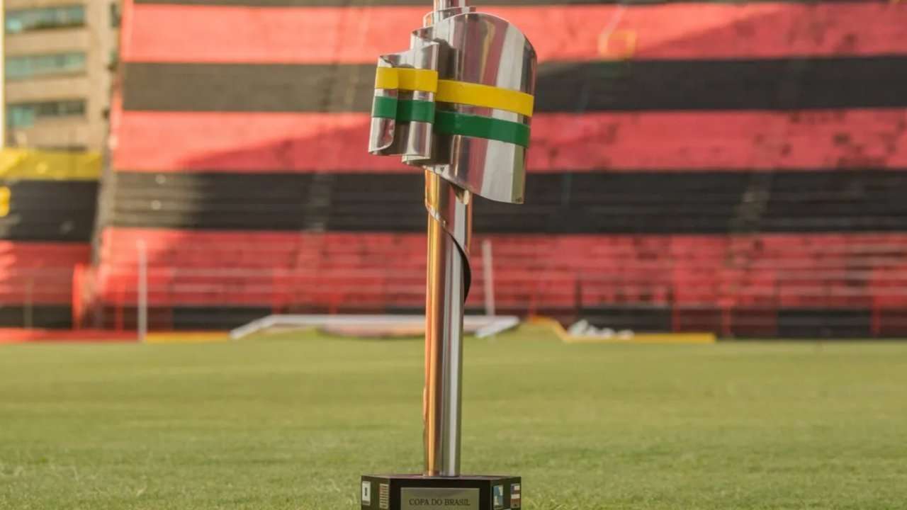 Troféu do Sport Recife, campeão da Copa do Brasil de 2008