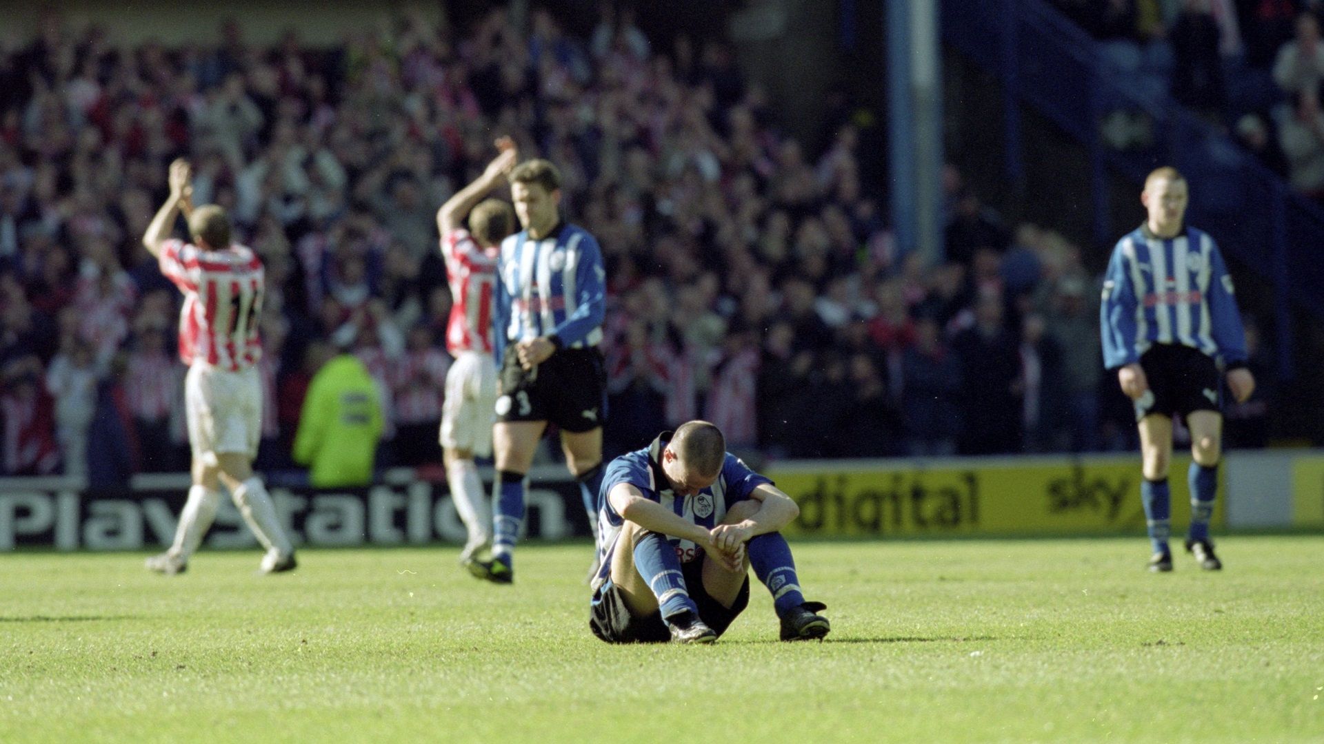 Sheffield Wednesday 99-00