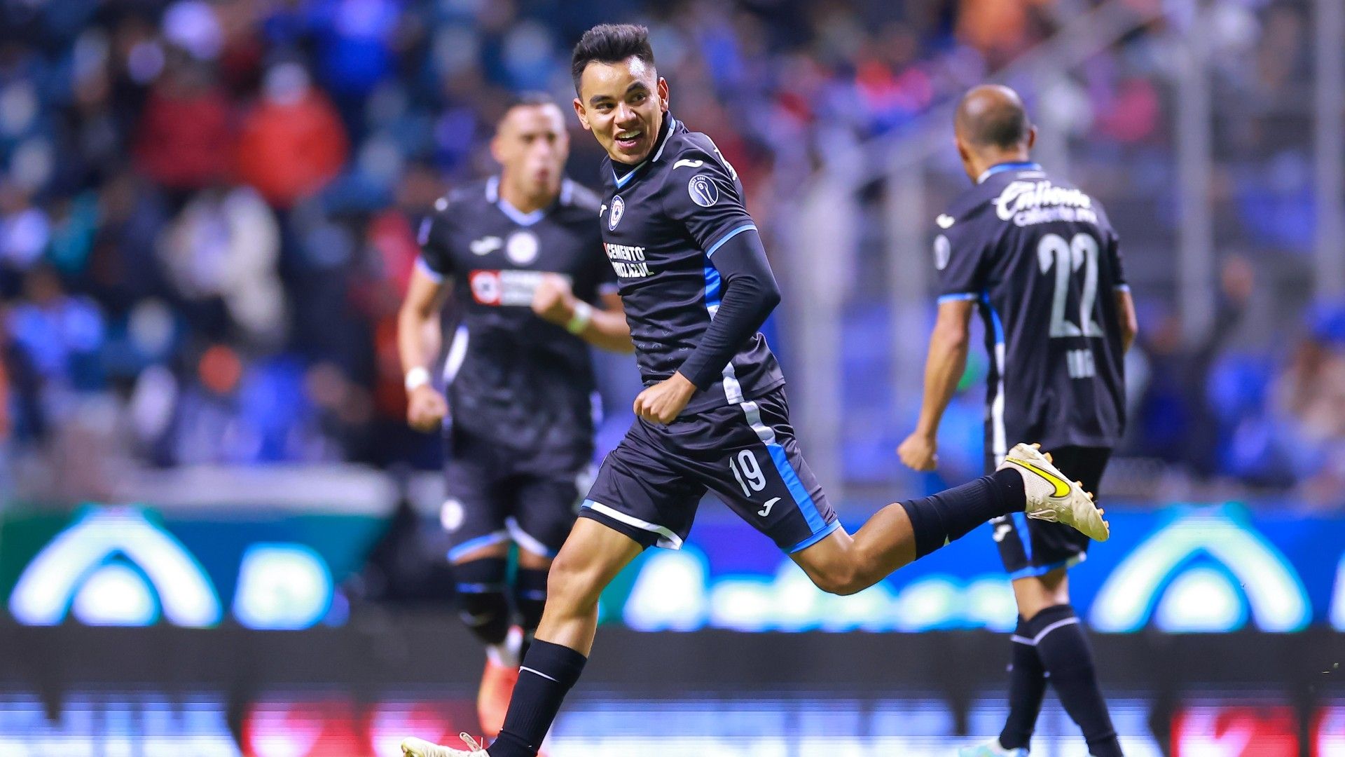 Carlos Rodríguez Cruz Azul Clausura 2023