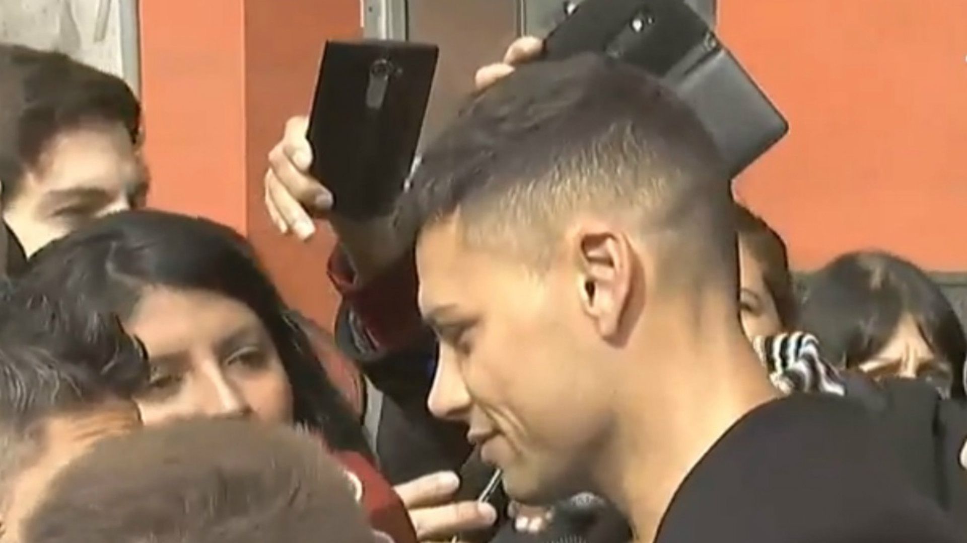 Mauro Zarate Press Conference