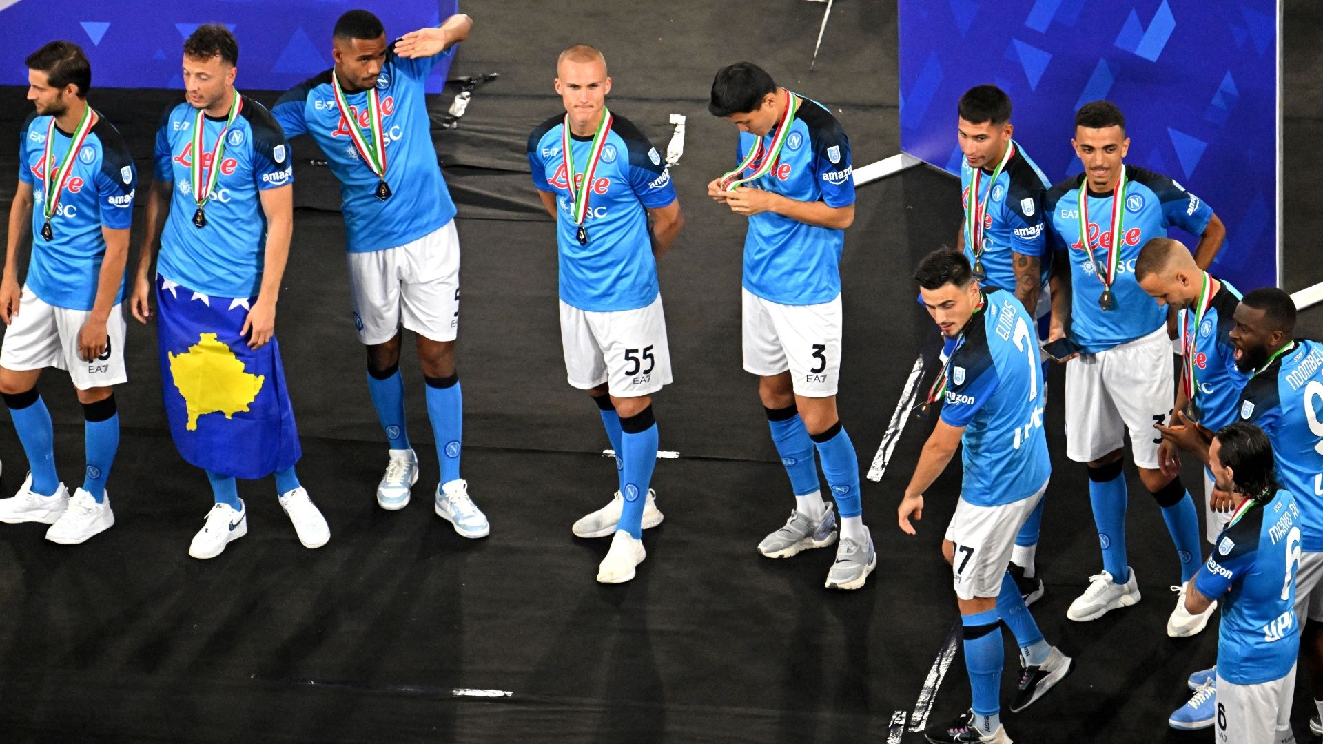 Napoli celebrating Scudetto