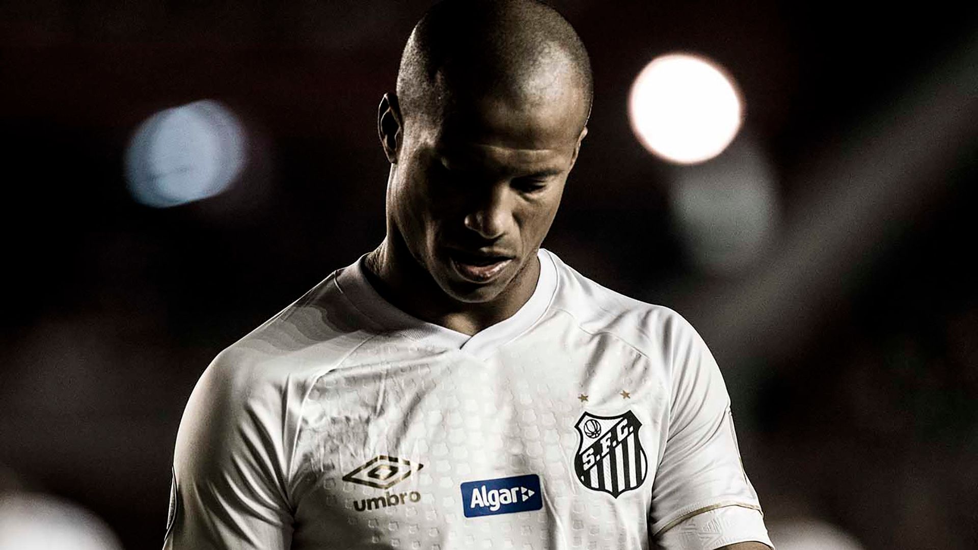 Carlos Sanchez Independiente Santos 21082018