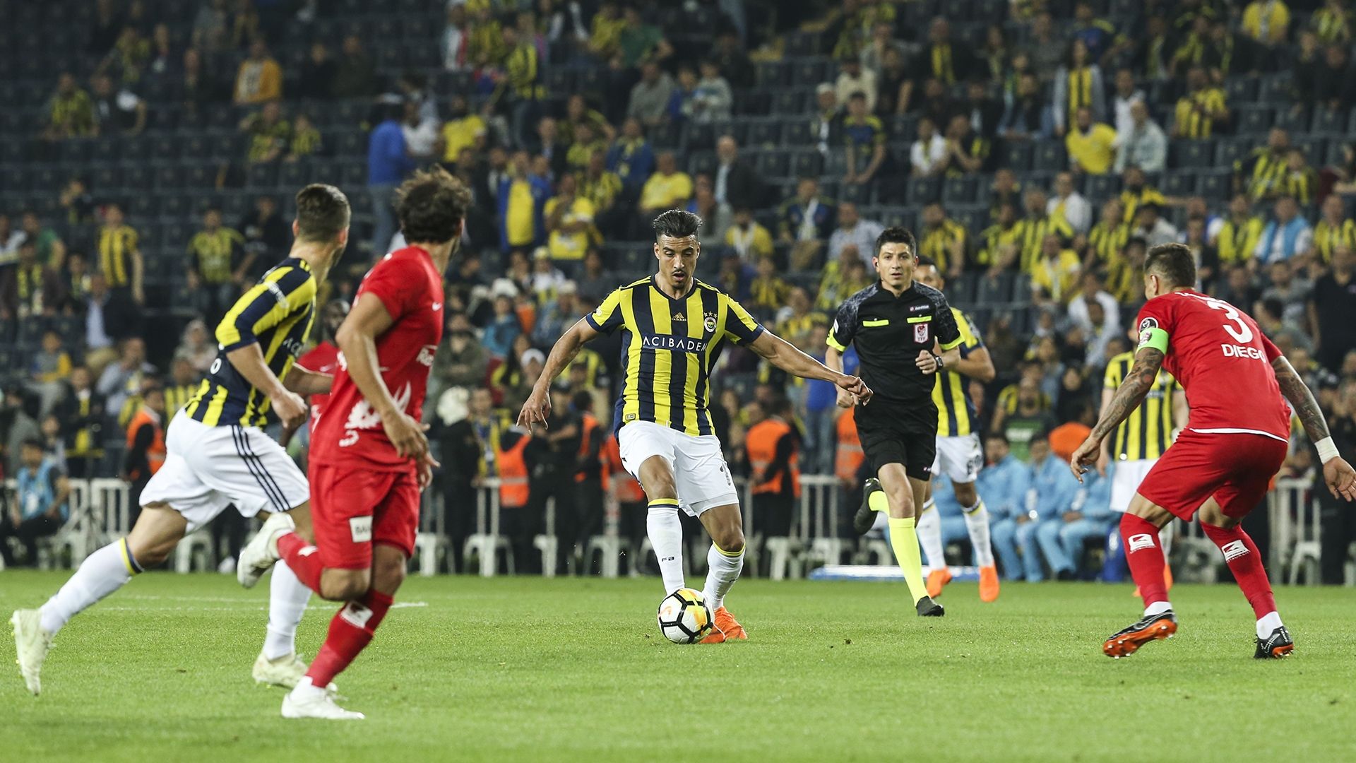 Nabil Dirar Fenerbahce Antalyaspor 04232018
