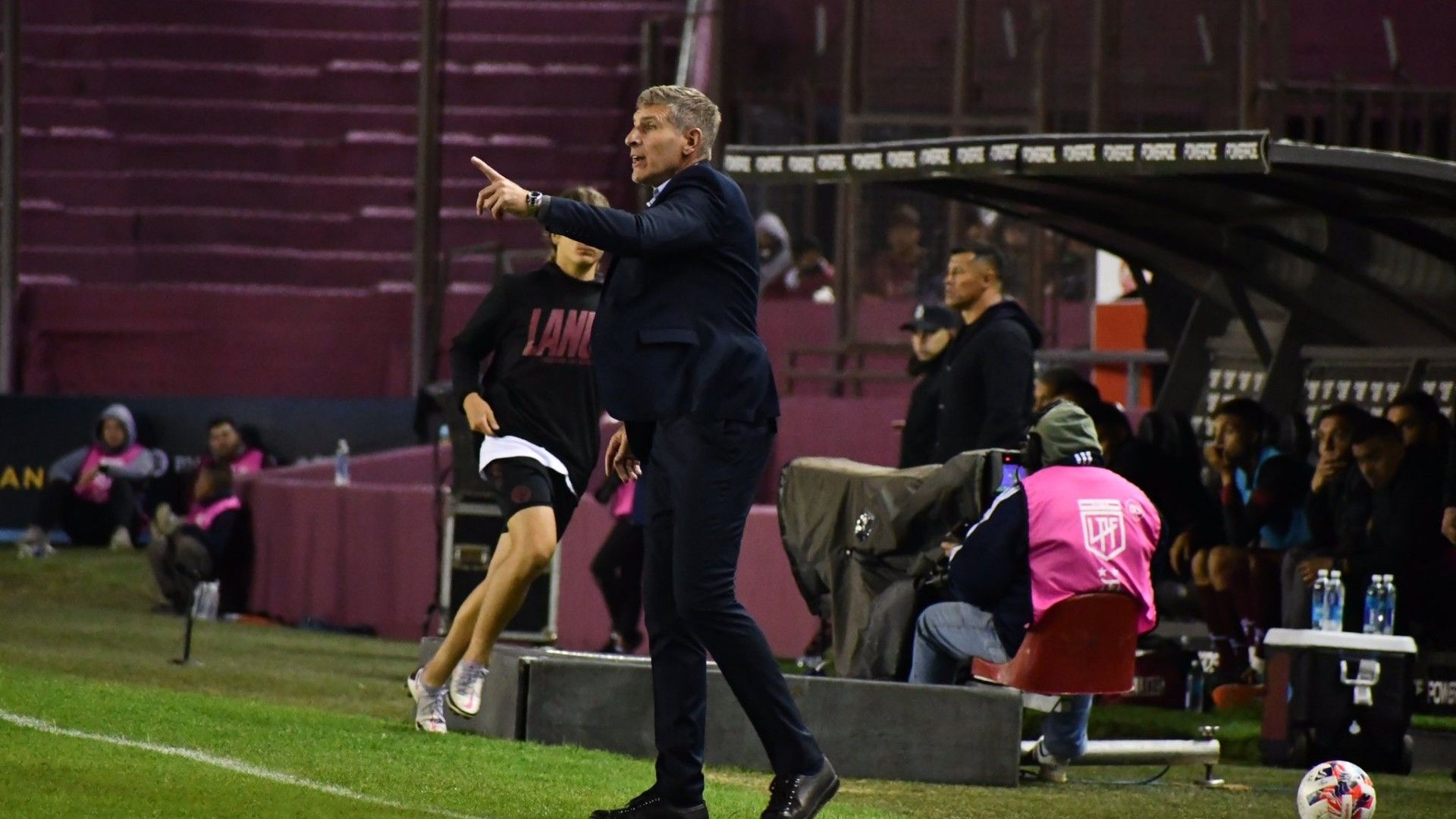 Martin Palermo Aldosivi Lanus Copa Liga Profesional 11042022