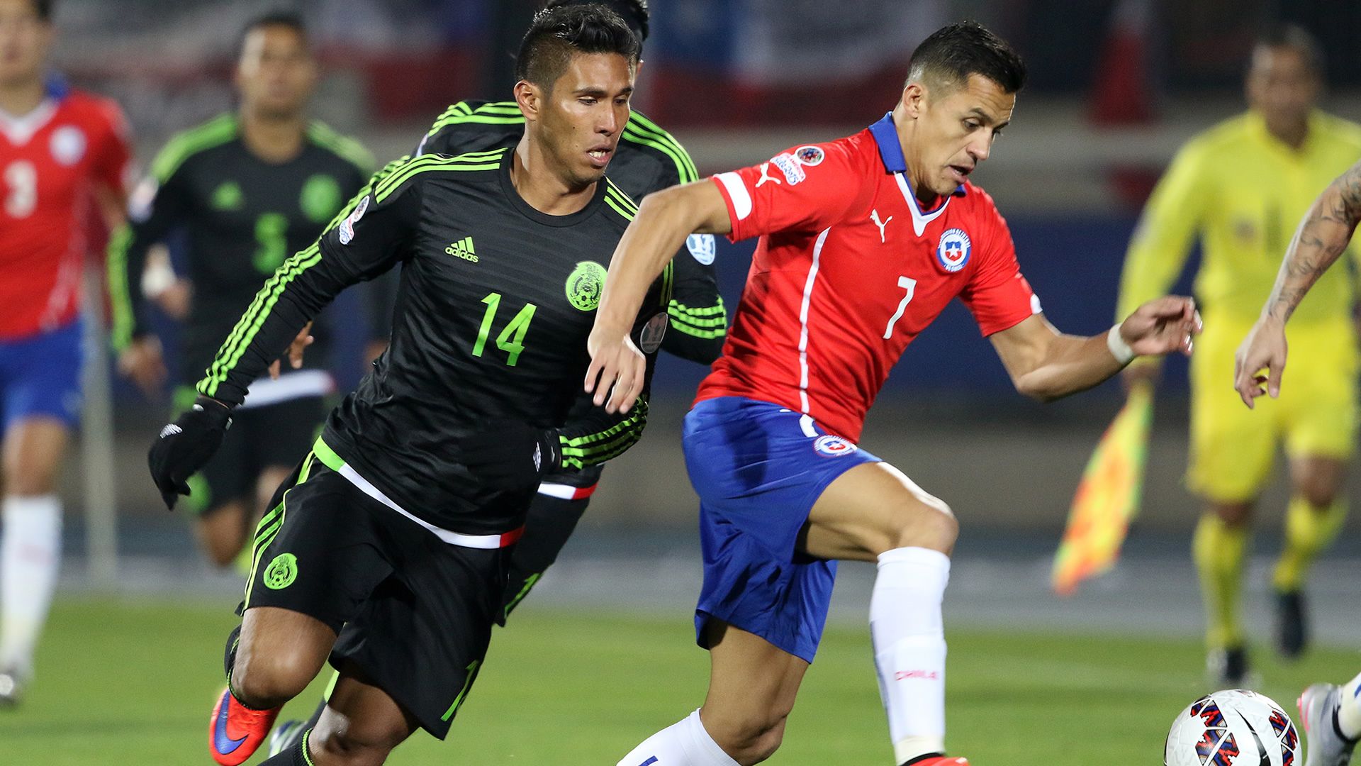 Juan Carlos Valenzuela - México