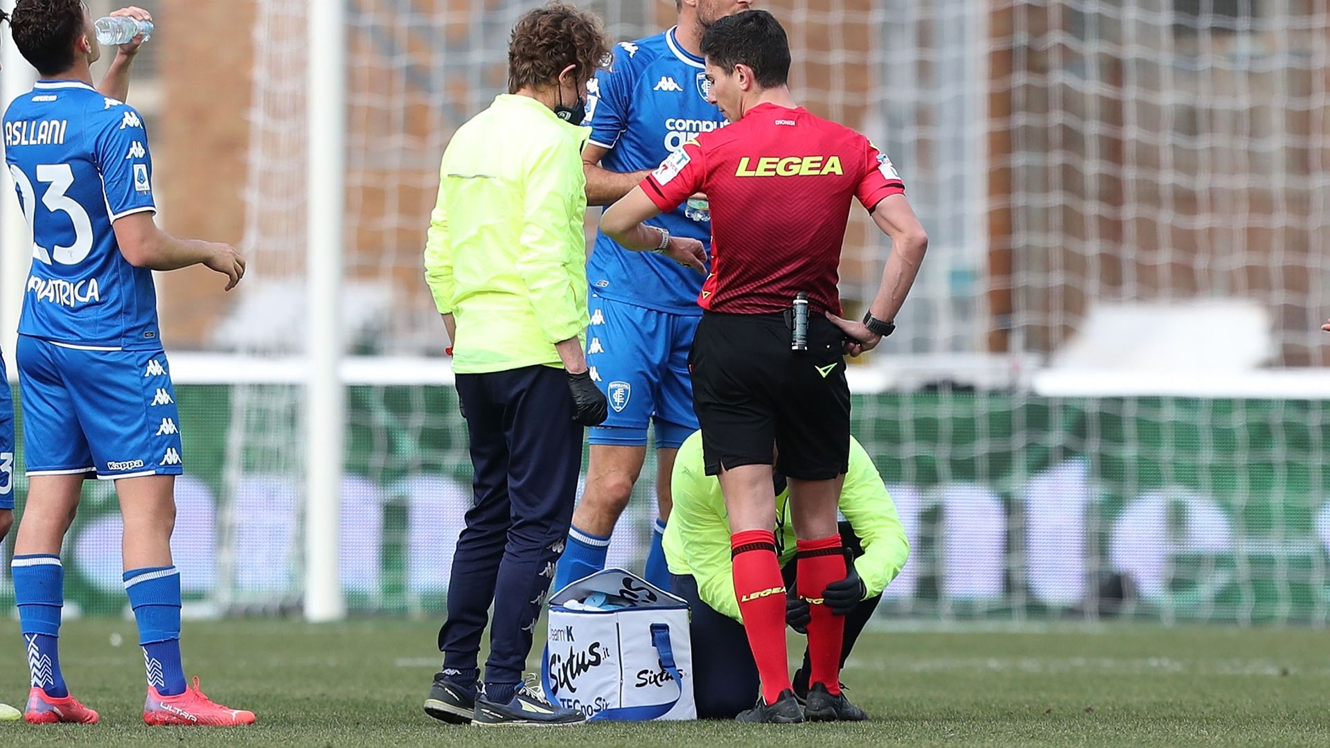 Referee Dionisi injured Empoli Cagliari