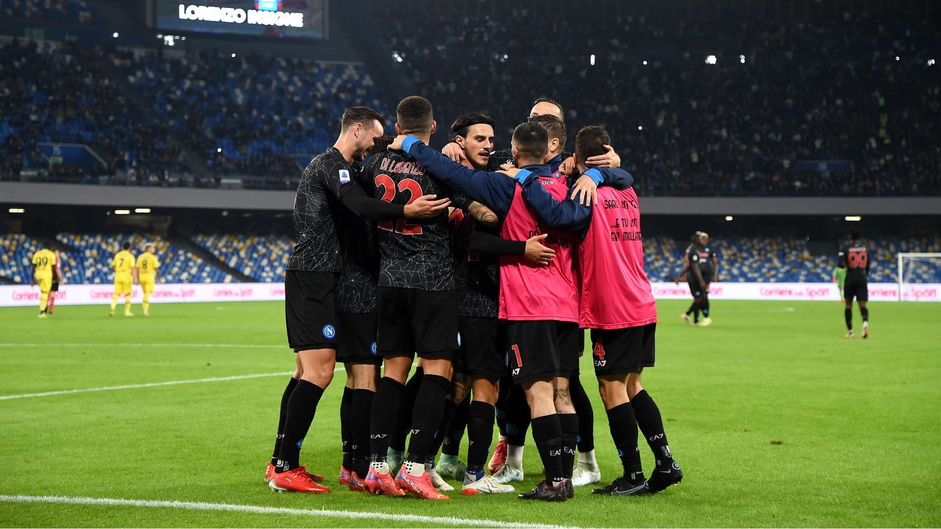 Napoli Bologna celebrating