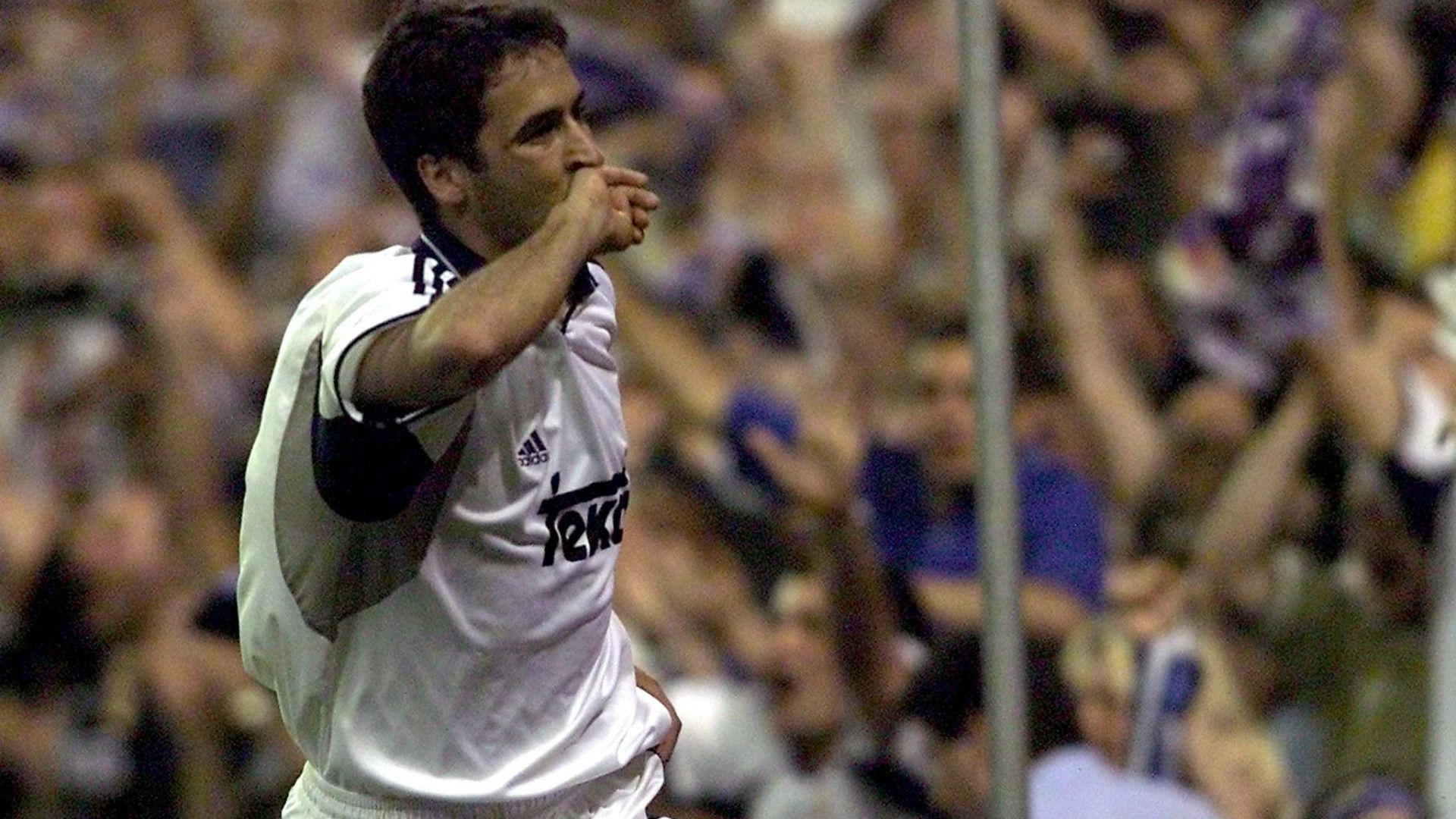 Raul Real Madrid 2001