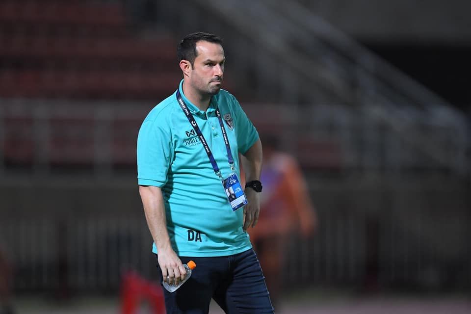 เดนนิส อมาโต