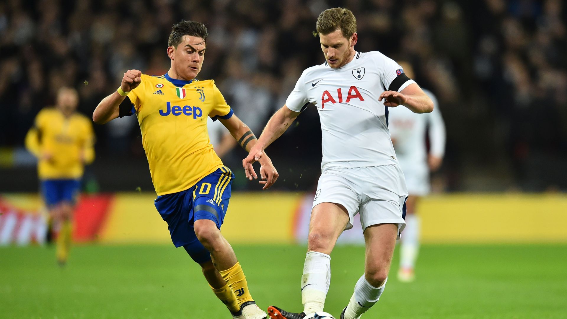 Vertonghen Dybala - Tottenham Juventus