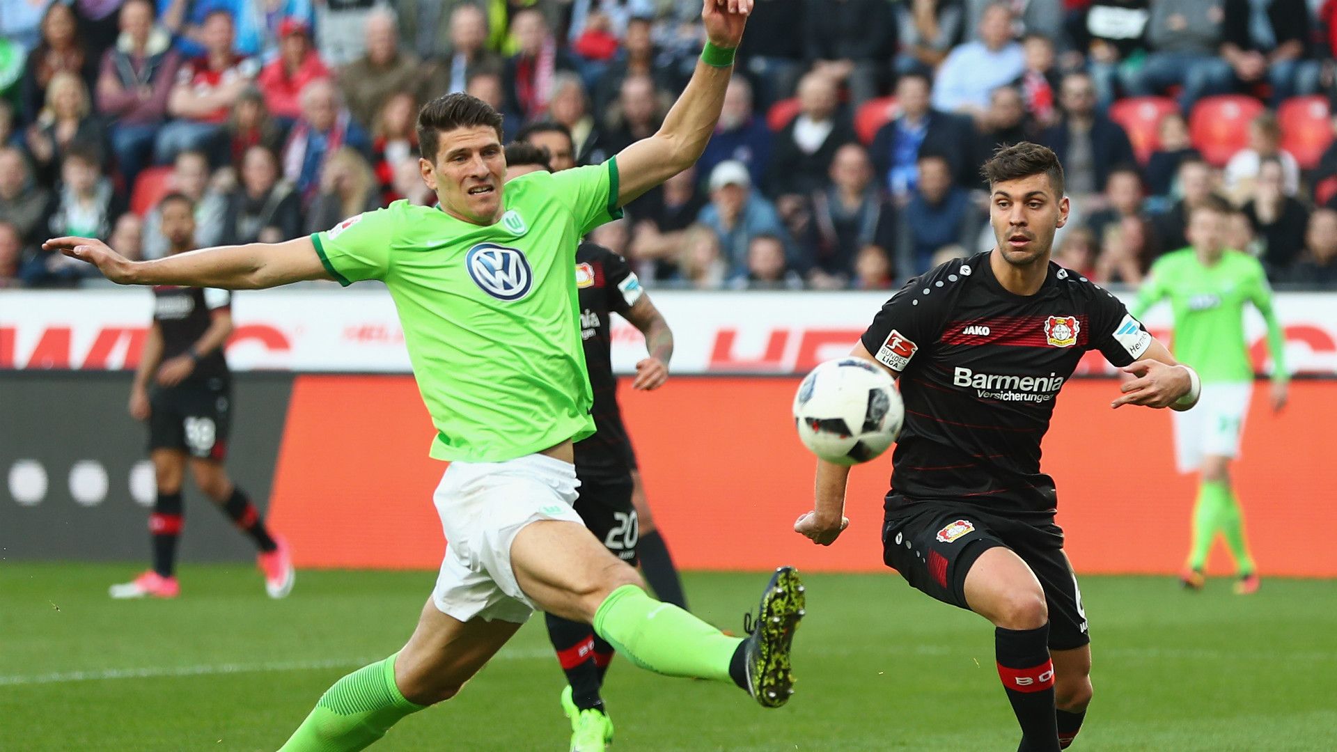 Mario Gomez VfL Wolfsburg Bundesliga 02042017