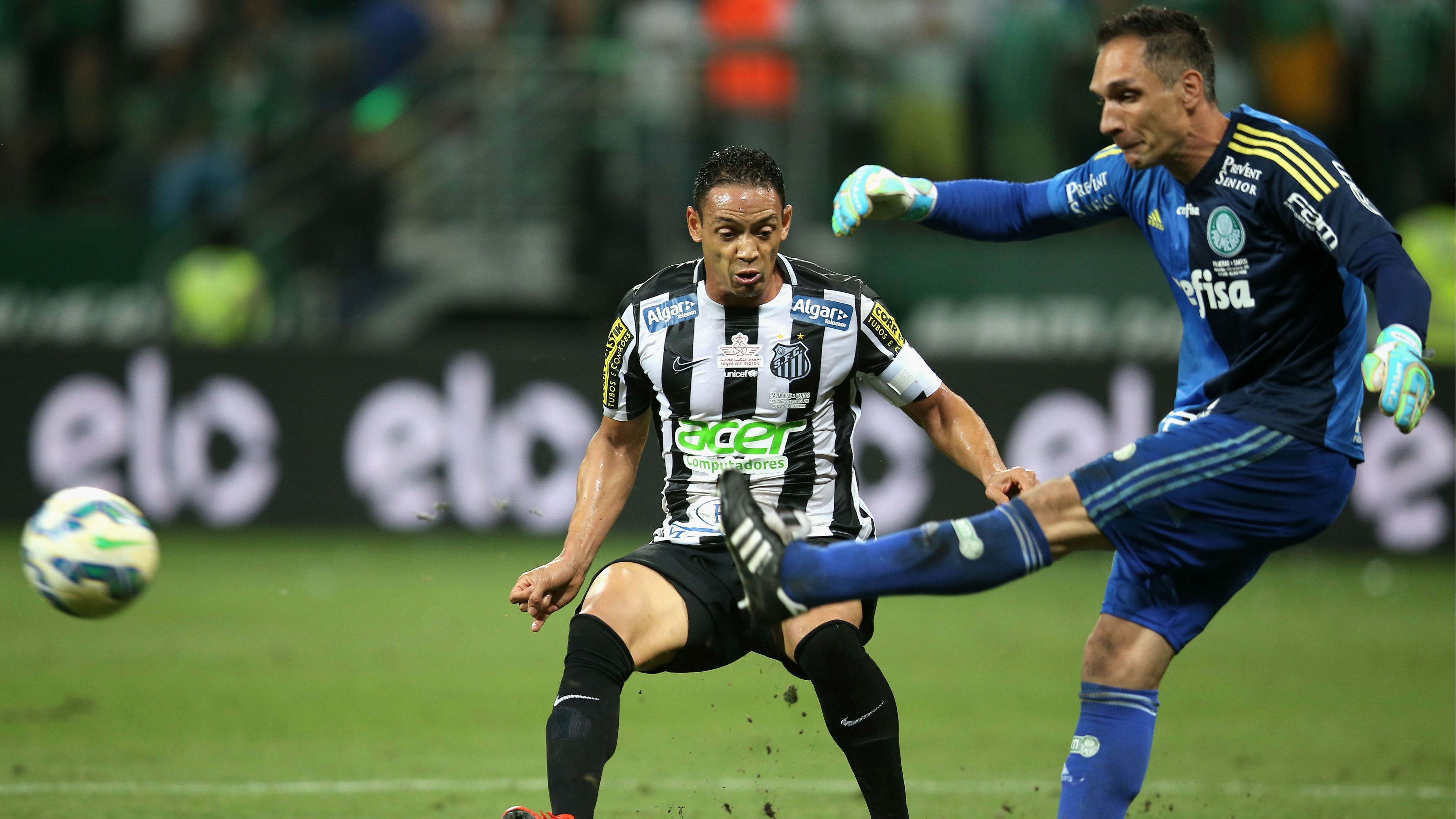 Ricardo Oliveira Fernando Prass Palmeiras Santos 02122015