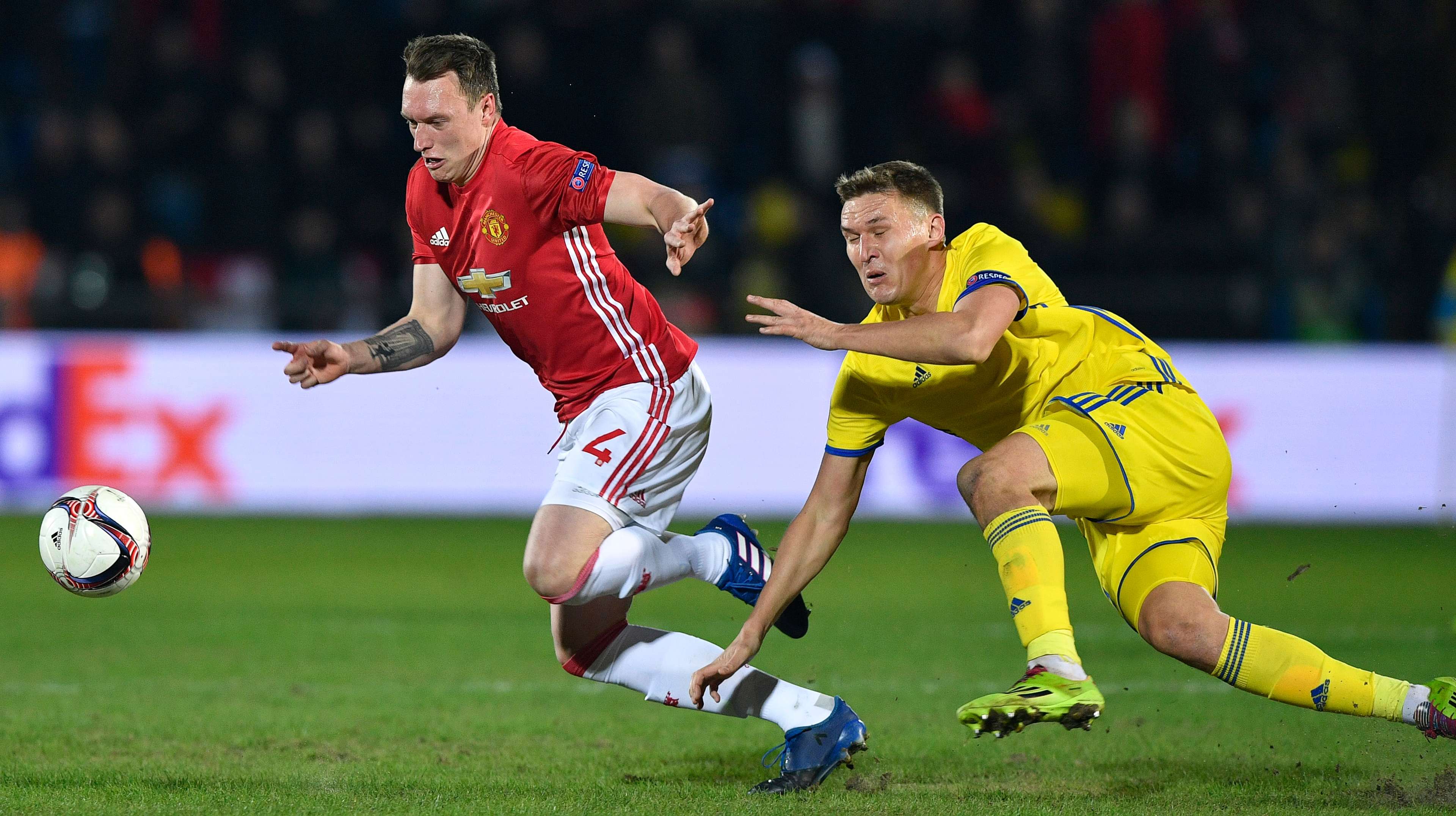 Phil Jones Rostov Manchester United