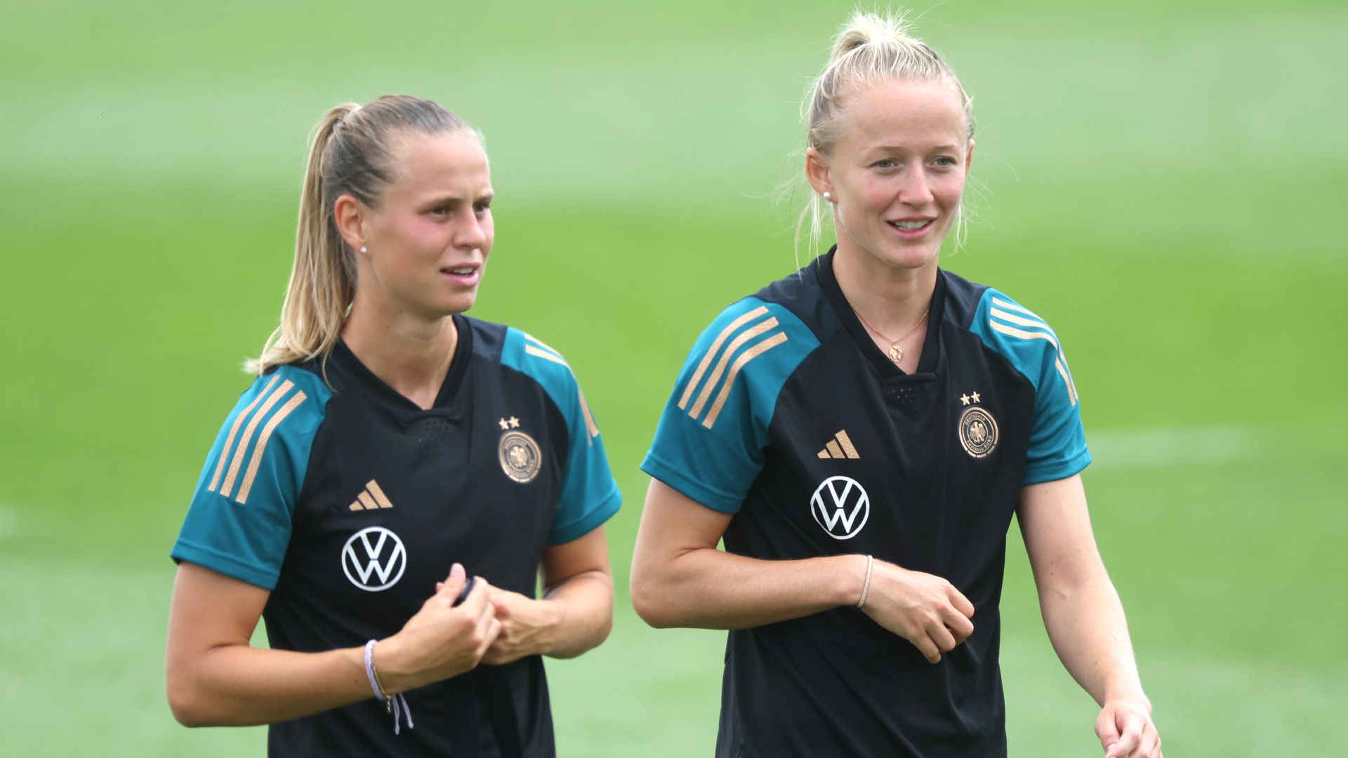 CLARA BÜHL LEA SCHÜLLER GERMANY 