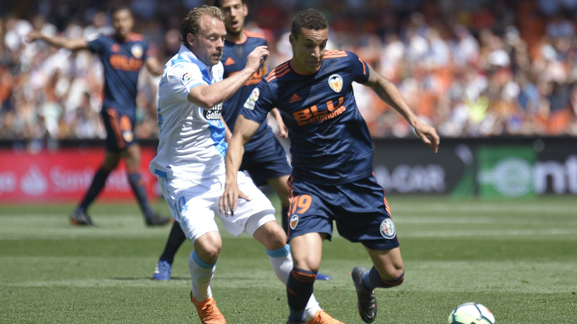 Krohn Dehli Rodrigo Moreno Valencia Deportivo Coruna LaLiga