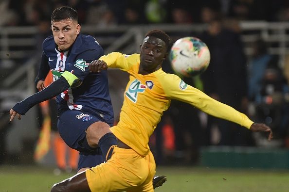 Pau PSG Leandro Paredes