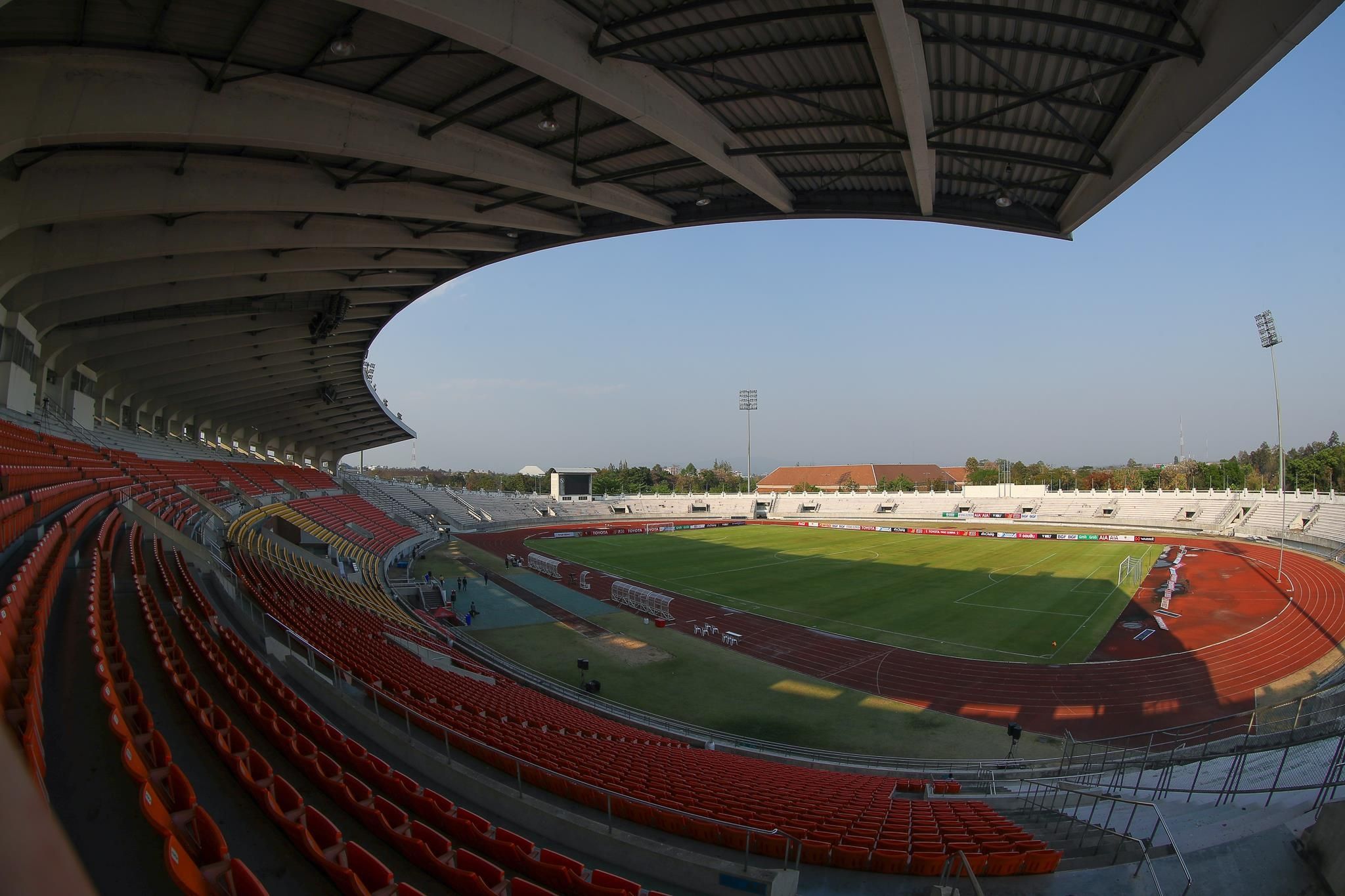 สนามกีฬาสมโภชเชียงใหม่ 700 ปี