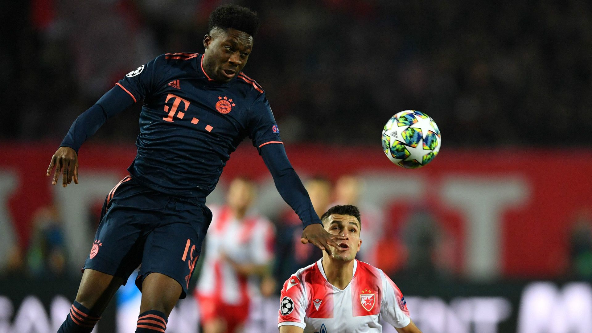 ALPHONSO DAVIES BAYERN MÜNCHEN CHAMPIONS LEAGUE 26112019