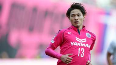 2018-11-08-cerezo-minamino-2014