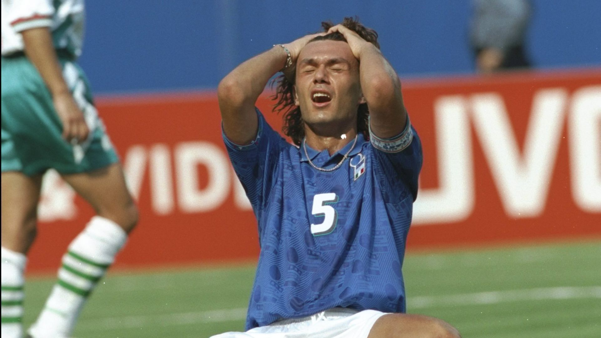 Italy USA 1994 Maldini