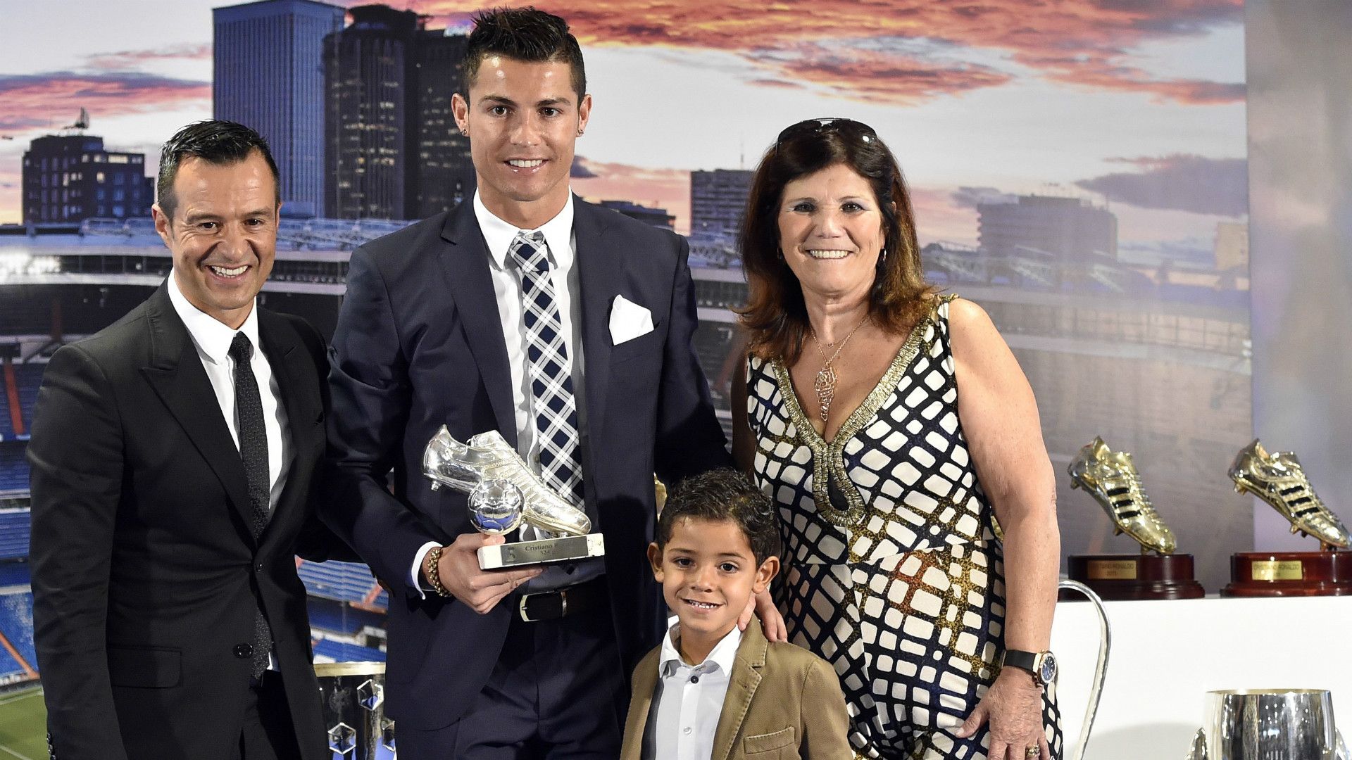 Cristiano Ronaldo Jorge Mendes and family Real Madrid record goal scorer