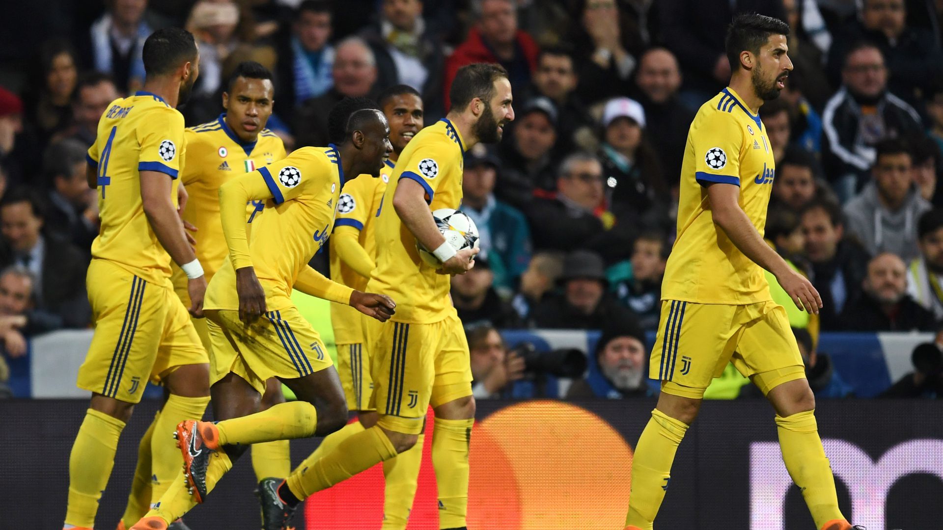 Juventus celebrates Matuidi goal vs. Real Madrid