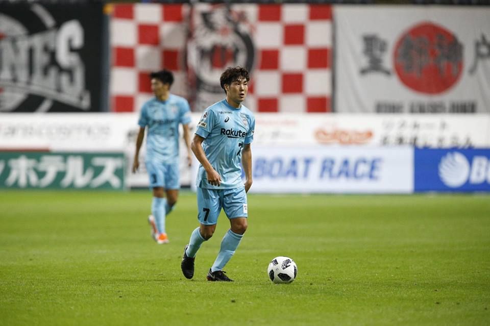 คอนซาโดเล ซัปโปโร - วิสเซล โกเบ