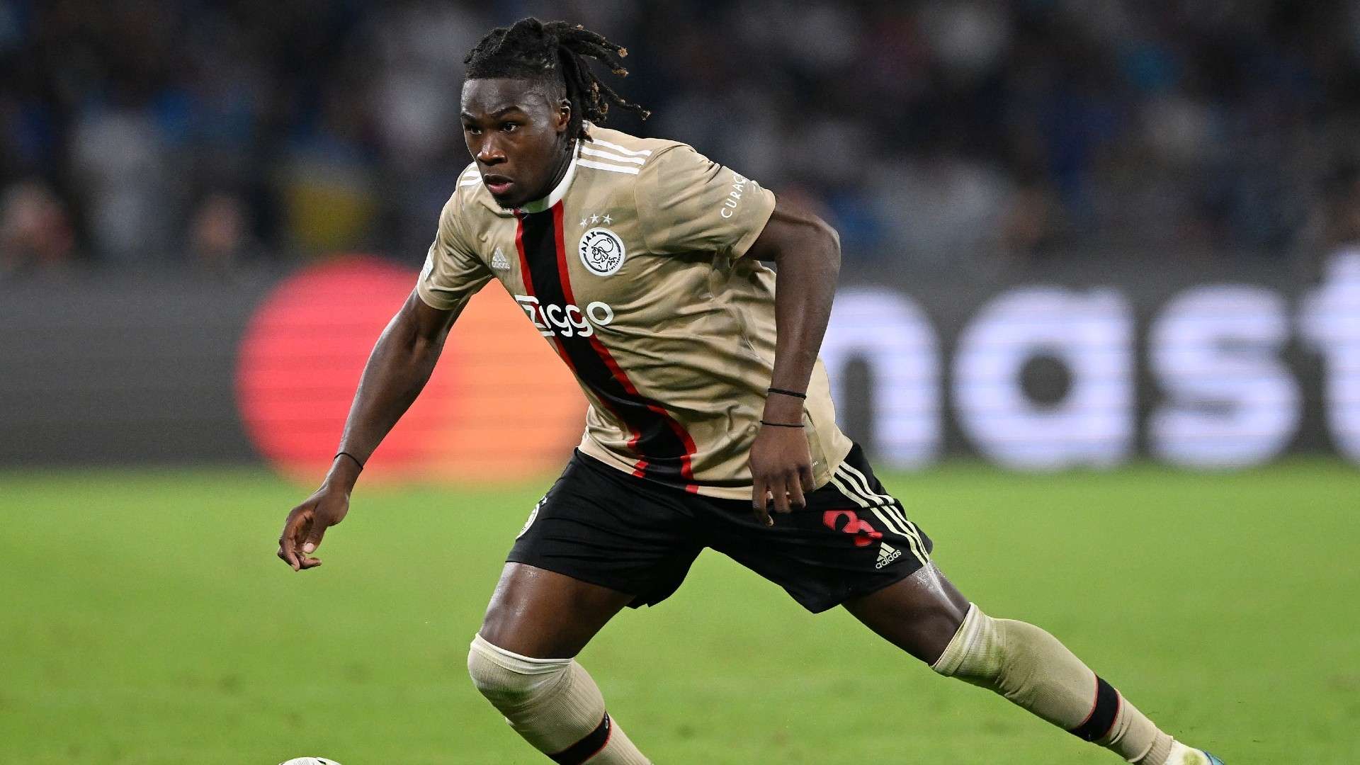 Calvin Bassey Ajax 2022-23