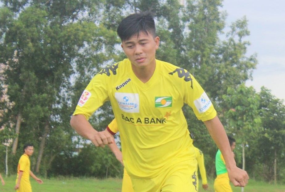 Mạnh Hùng, SLNA