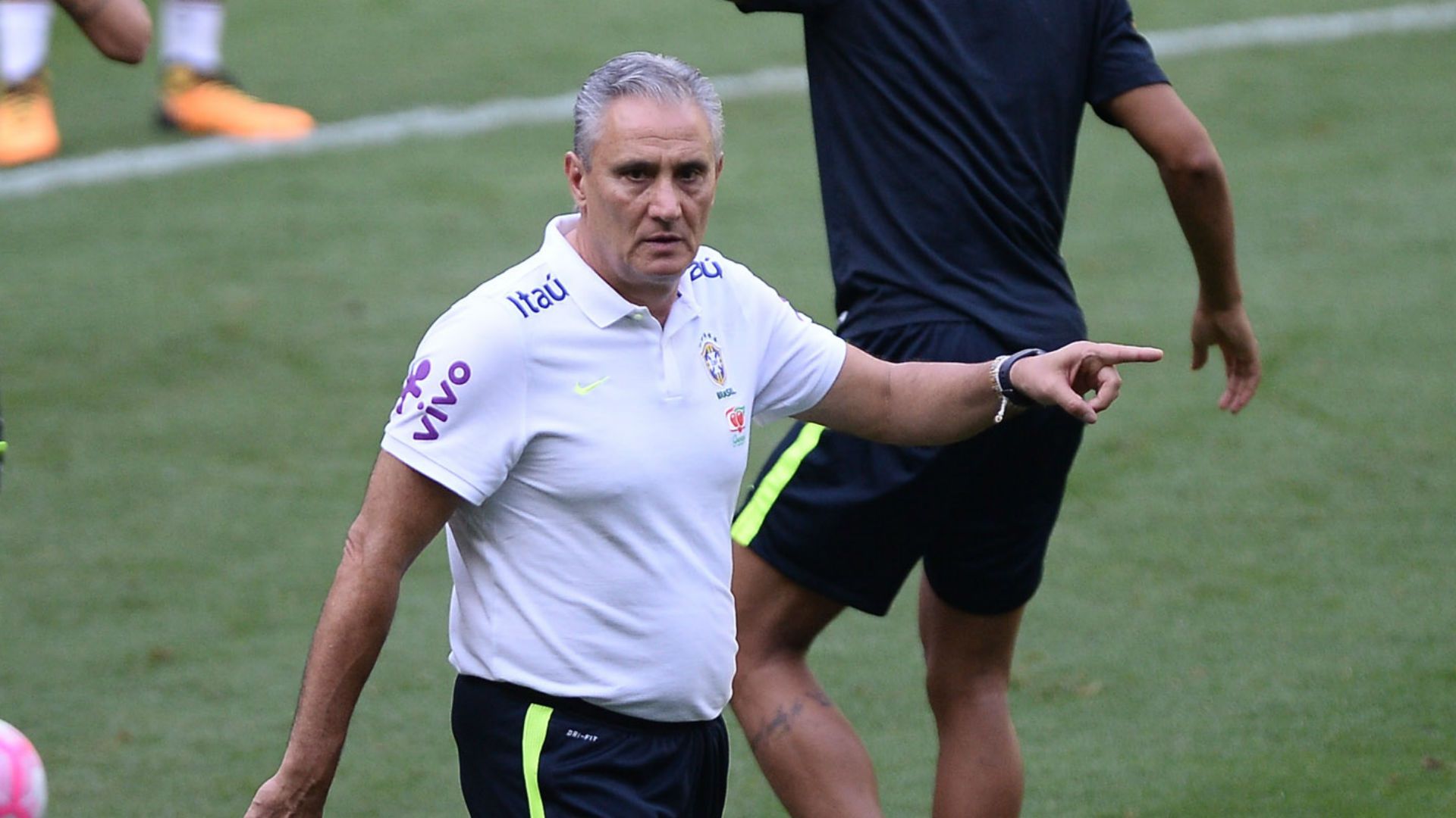 Tite treino Seleção Brasil 09 10 2017