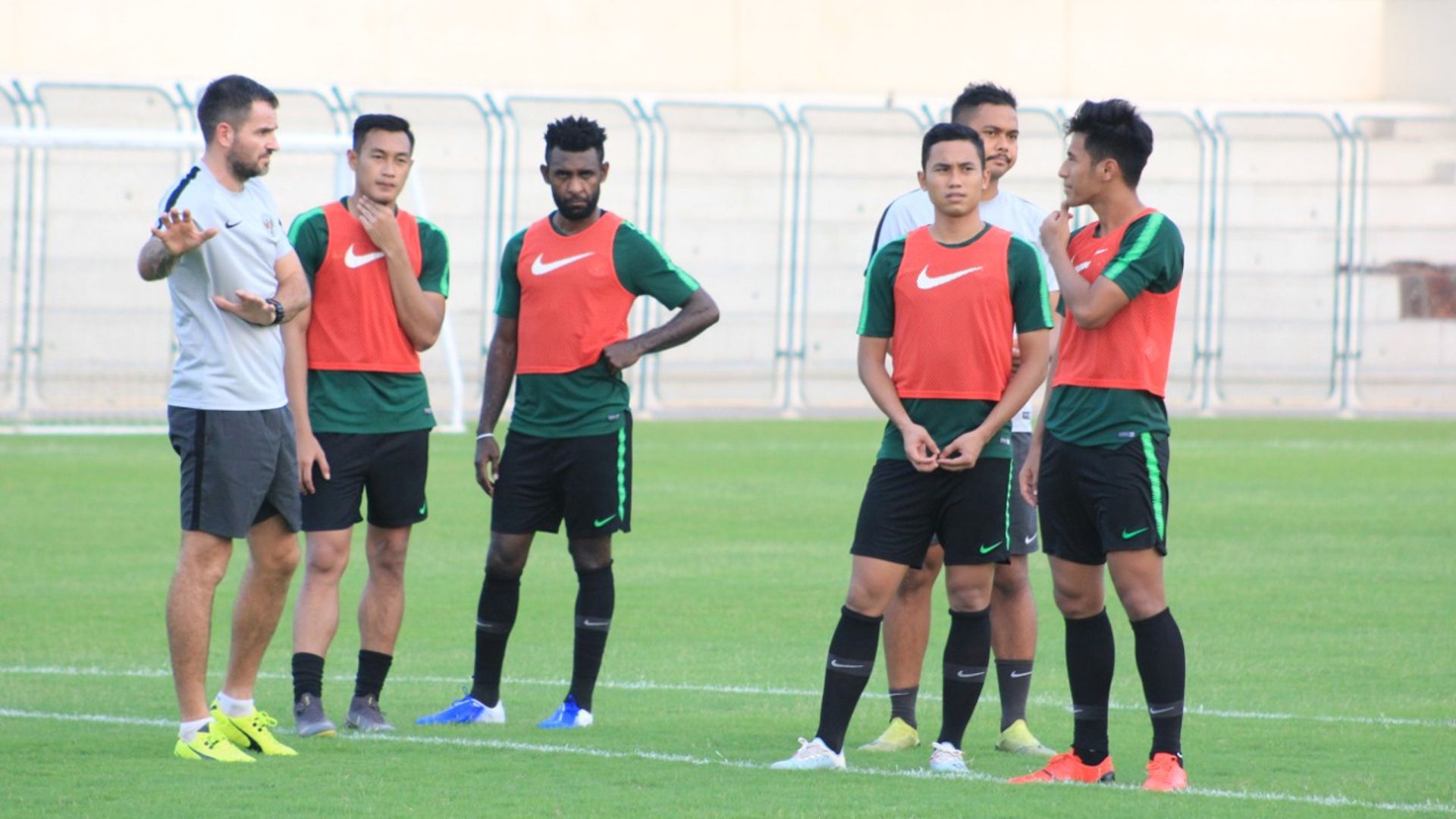 Timnas Indonesia Latihan Di Dubai
