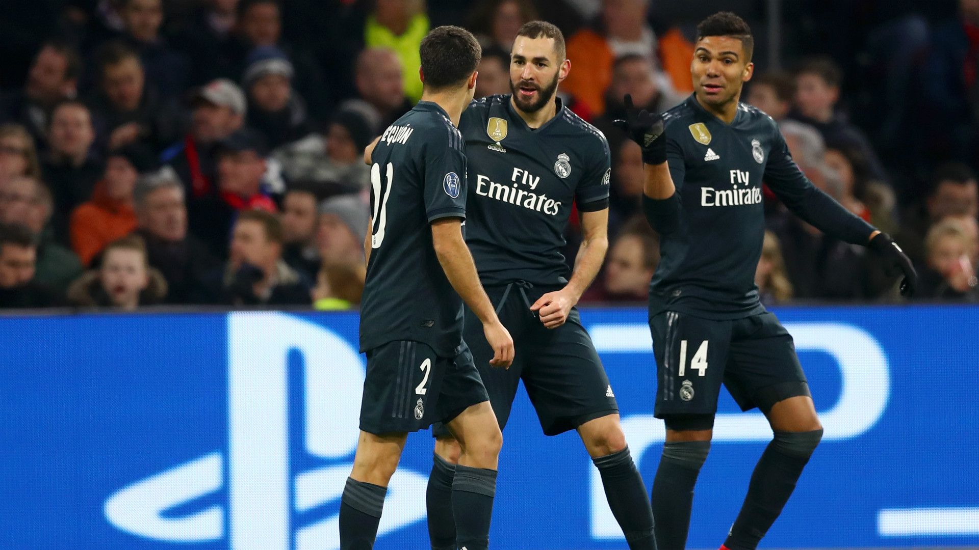 BENZEMA AJAX REAL MADRID CHAMPIONS LEAGUE