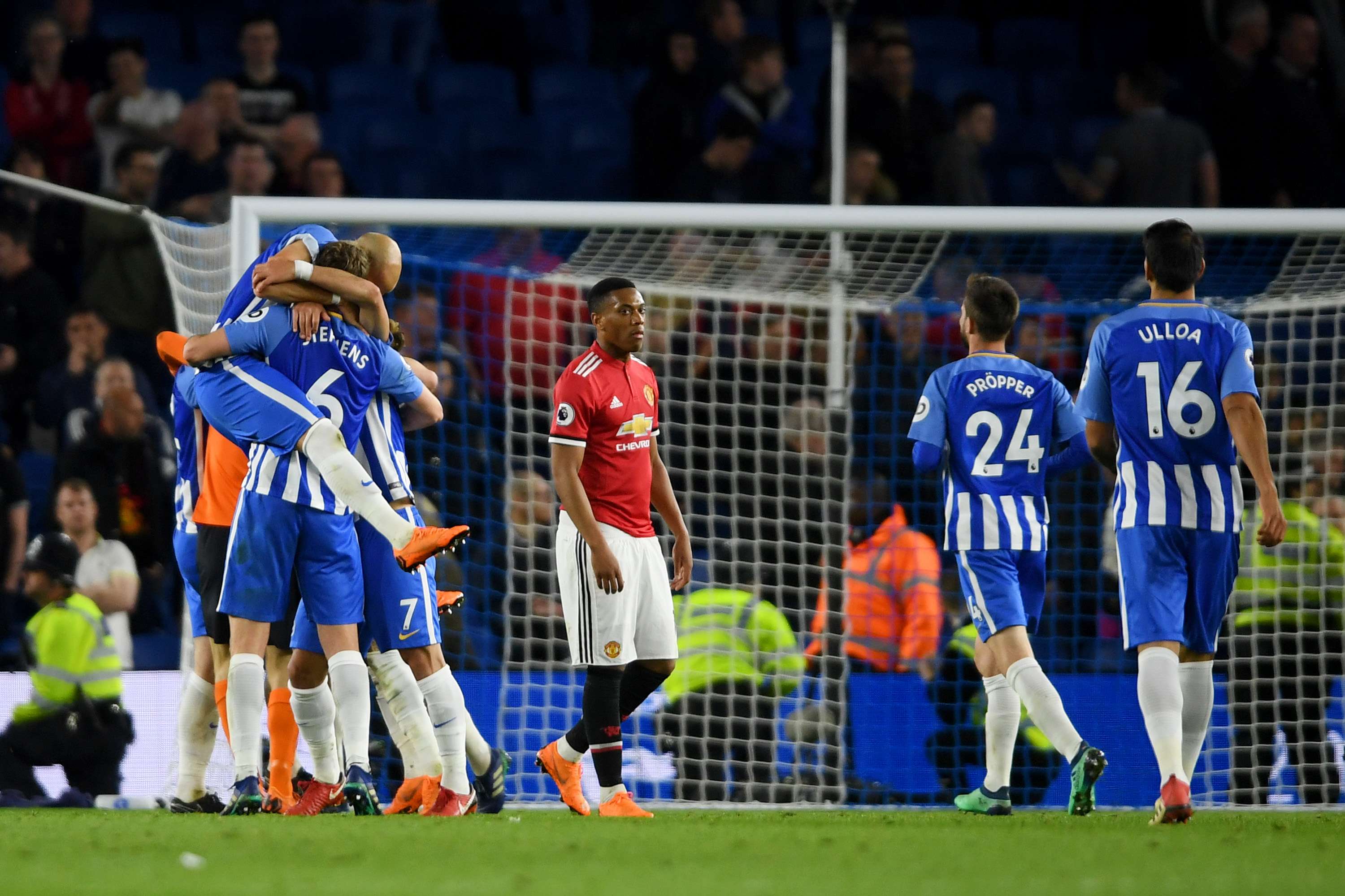 Brighton & Hove Albion v Manchester United