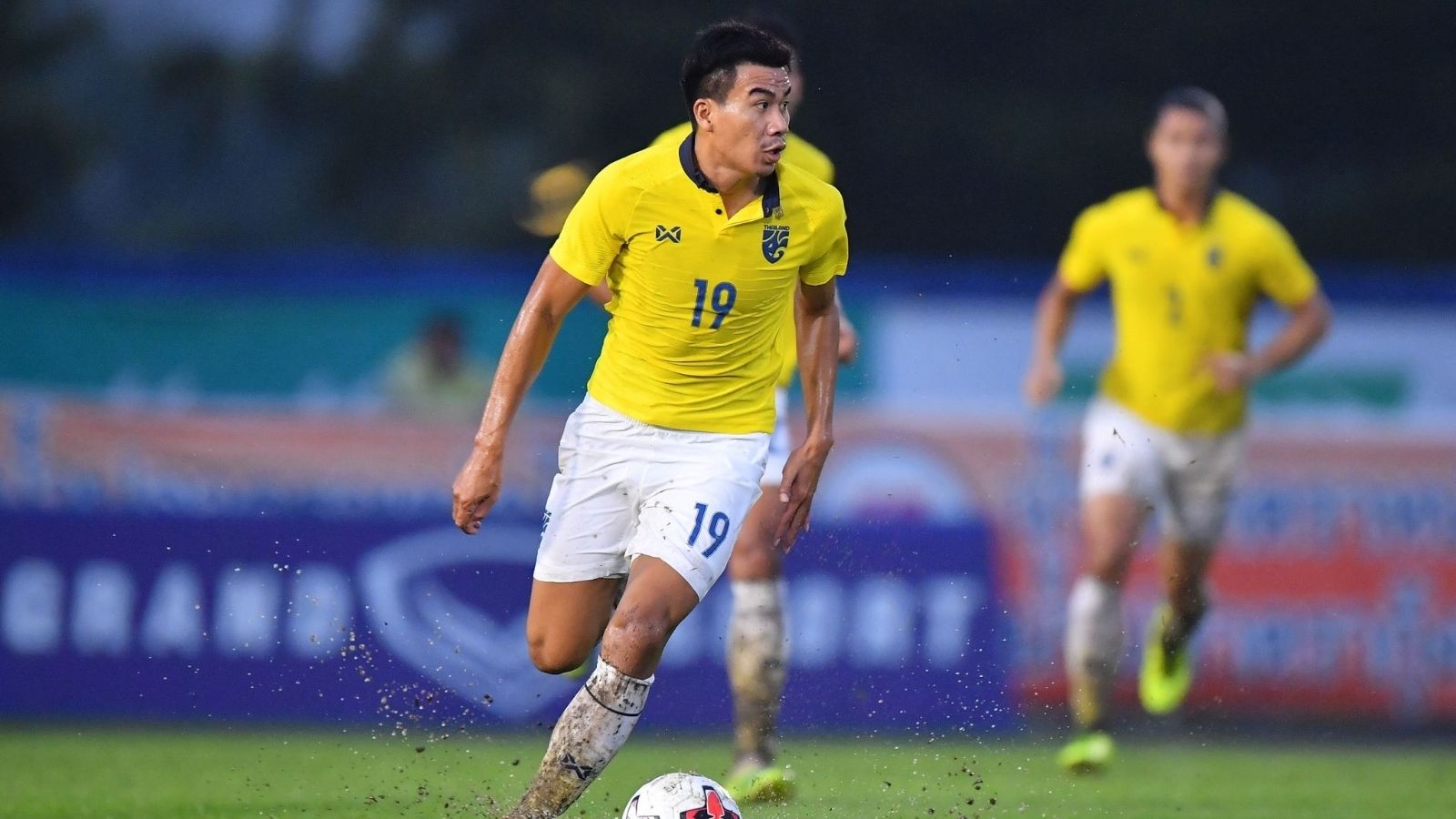 ธีระพล เยาะเย้ย