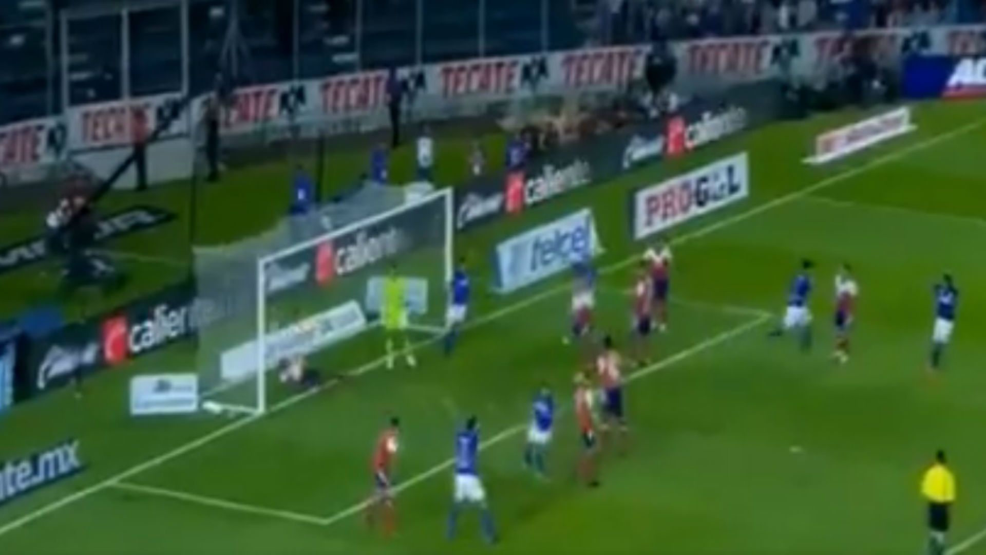 gol mora cruz azul veracruz j7 ape17