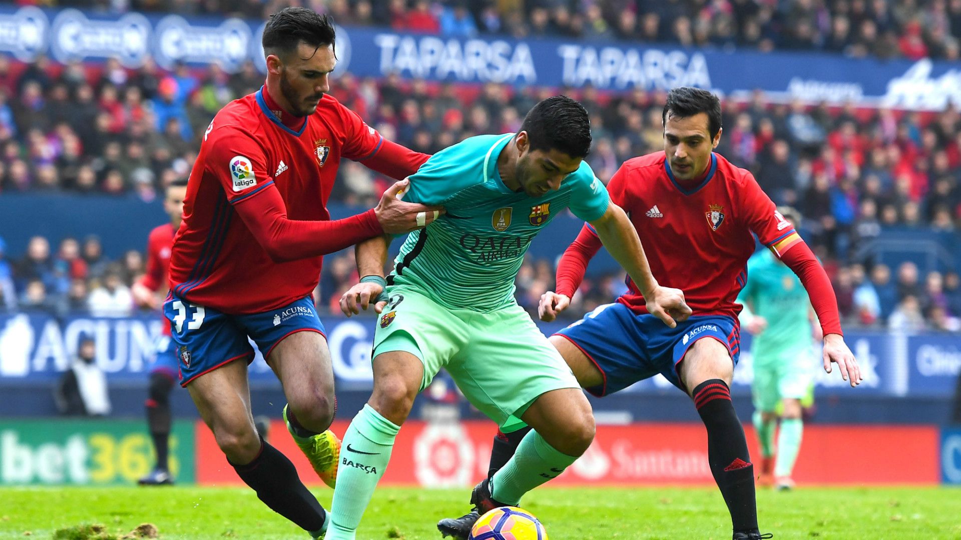 LUIS SUAREZ MIGUEL FLANO IVAN MARQUEZ OSASUNA BARCELONA LALIGA 12102016