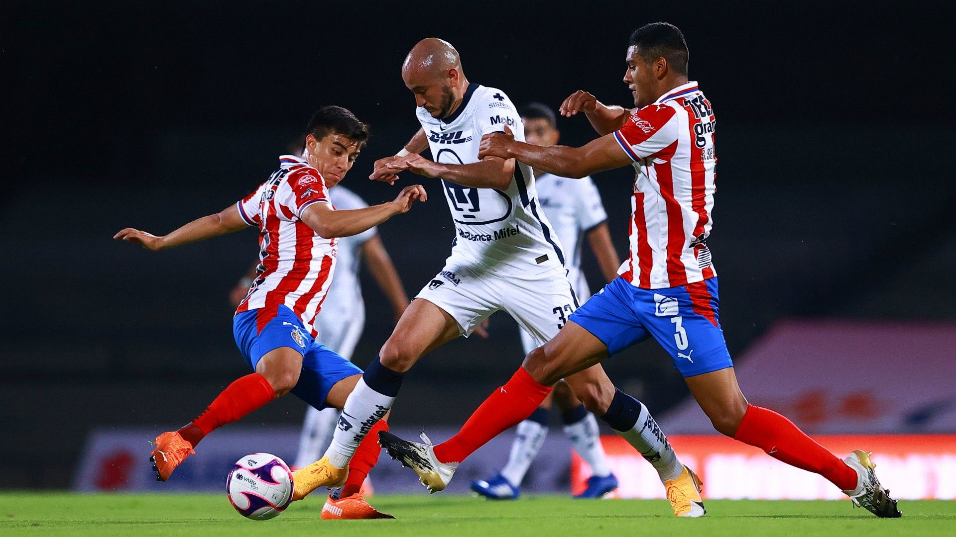 Fernando Beltrán Carlos González Gilberto Sepúlveda Pumas vs Chivas