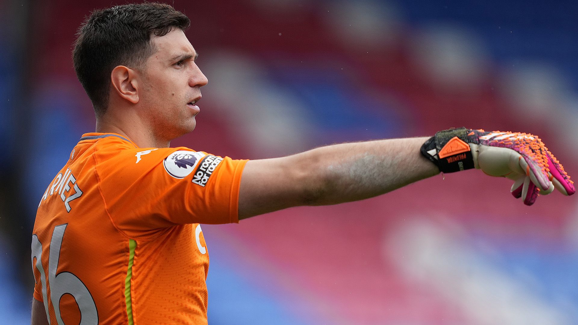 Emiliano Martinez Aston Villa 2020-21