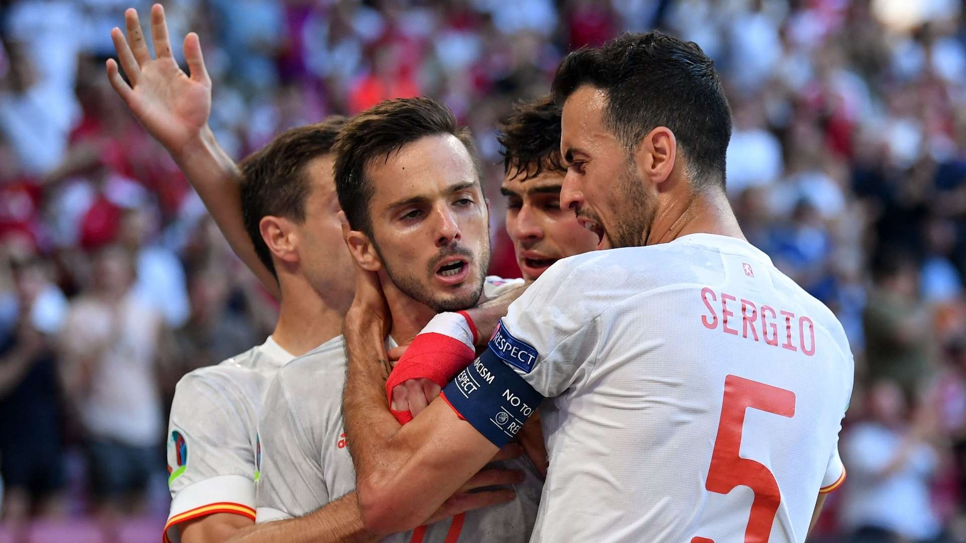 Spain celebrate Pablo Sarabia goal vs Croatia at Euro 2020