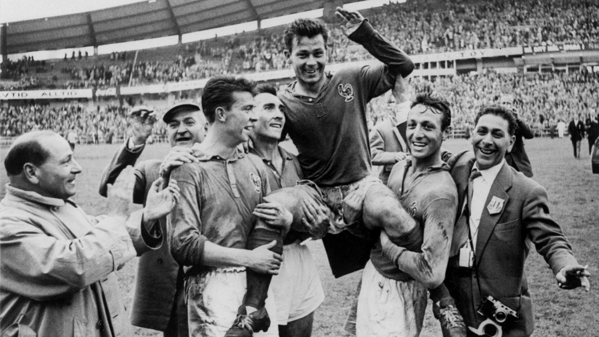 Just-Fontaine-1958-World-Cup-France