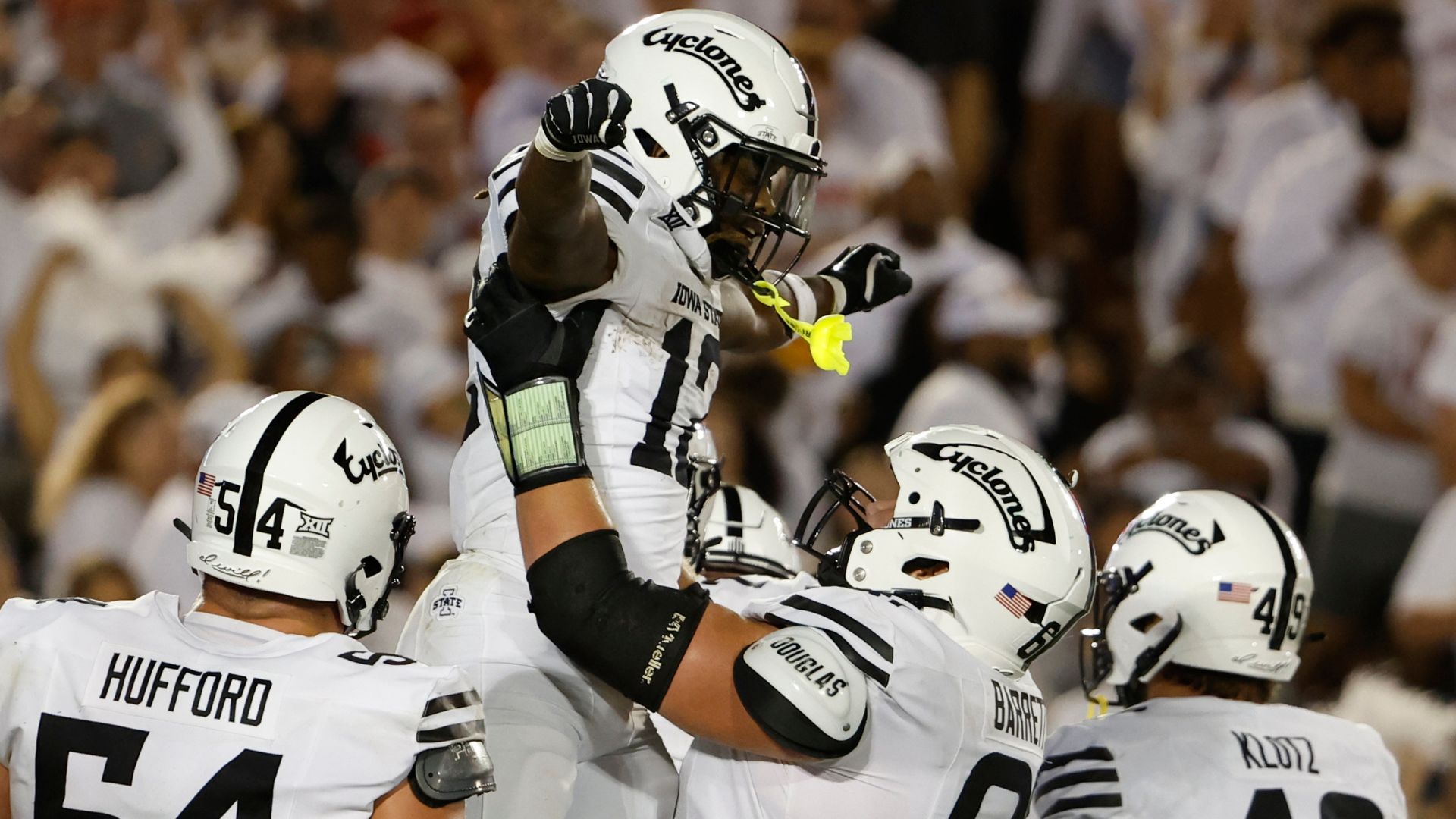 Jaylon Jackson #12 of the Iowa State Cyclones