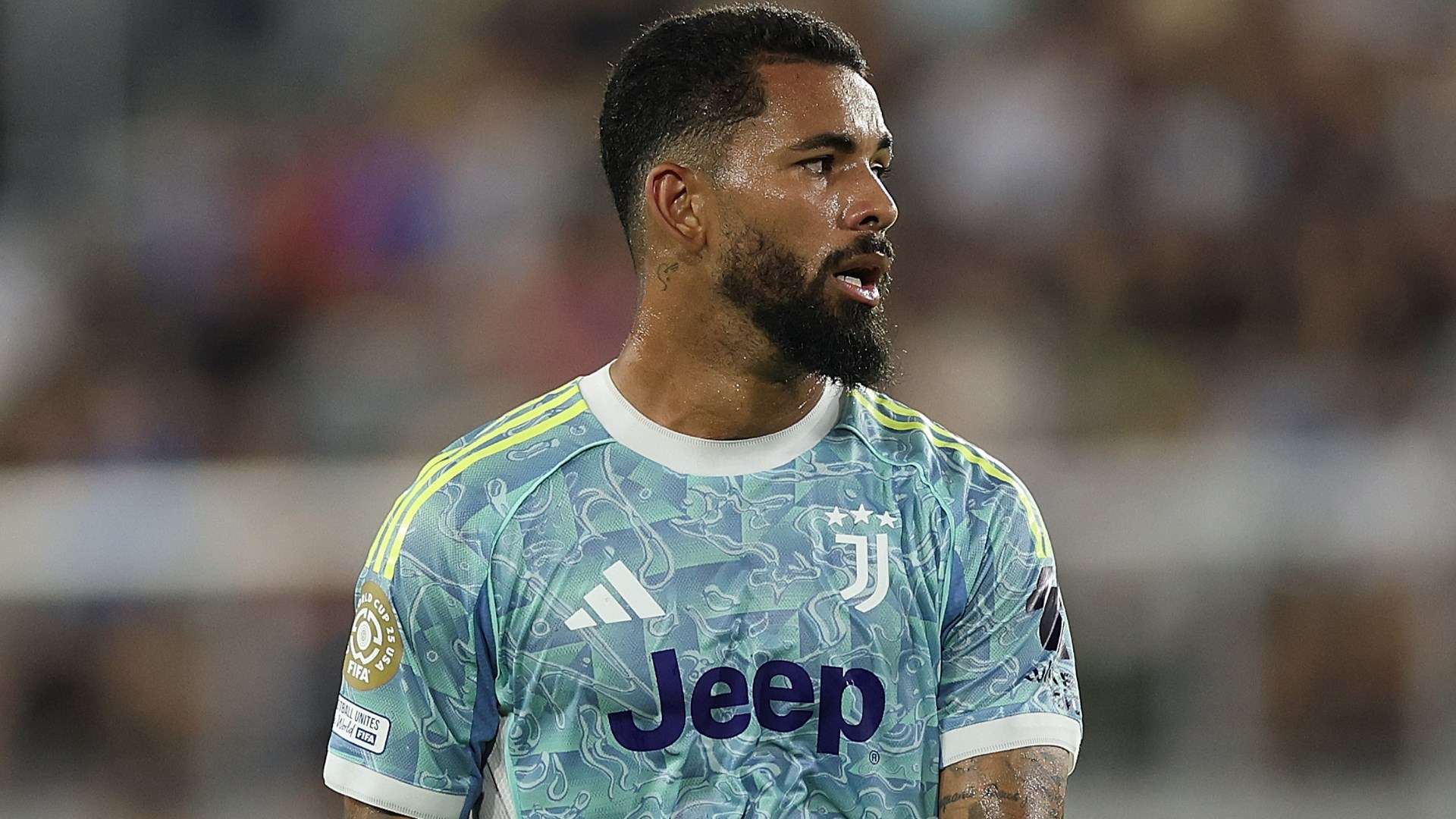 douglas luiz juventus 16 9